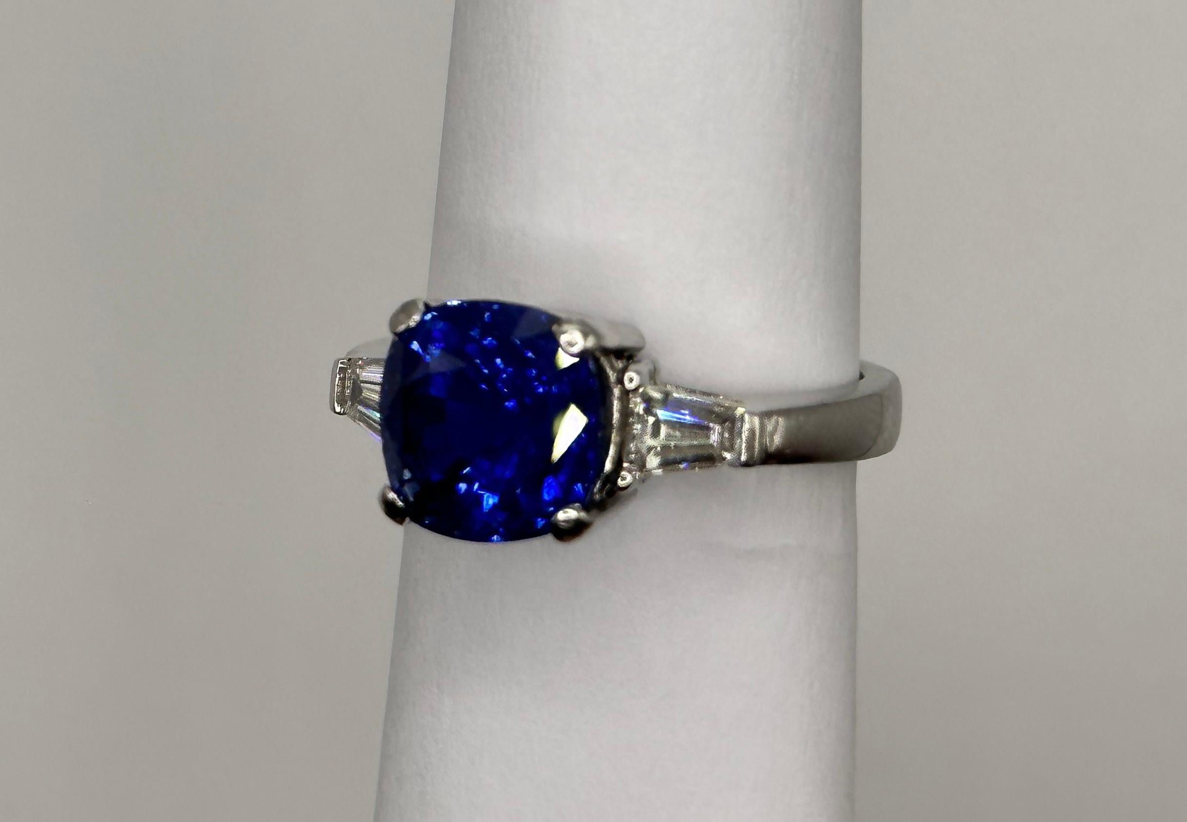 Cushion Cut Sapphire and Diamond Ring For Sale
