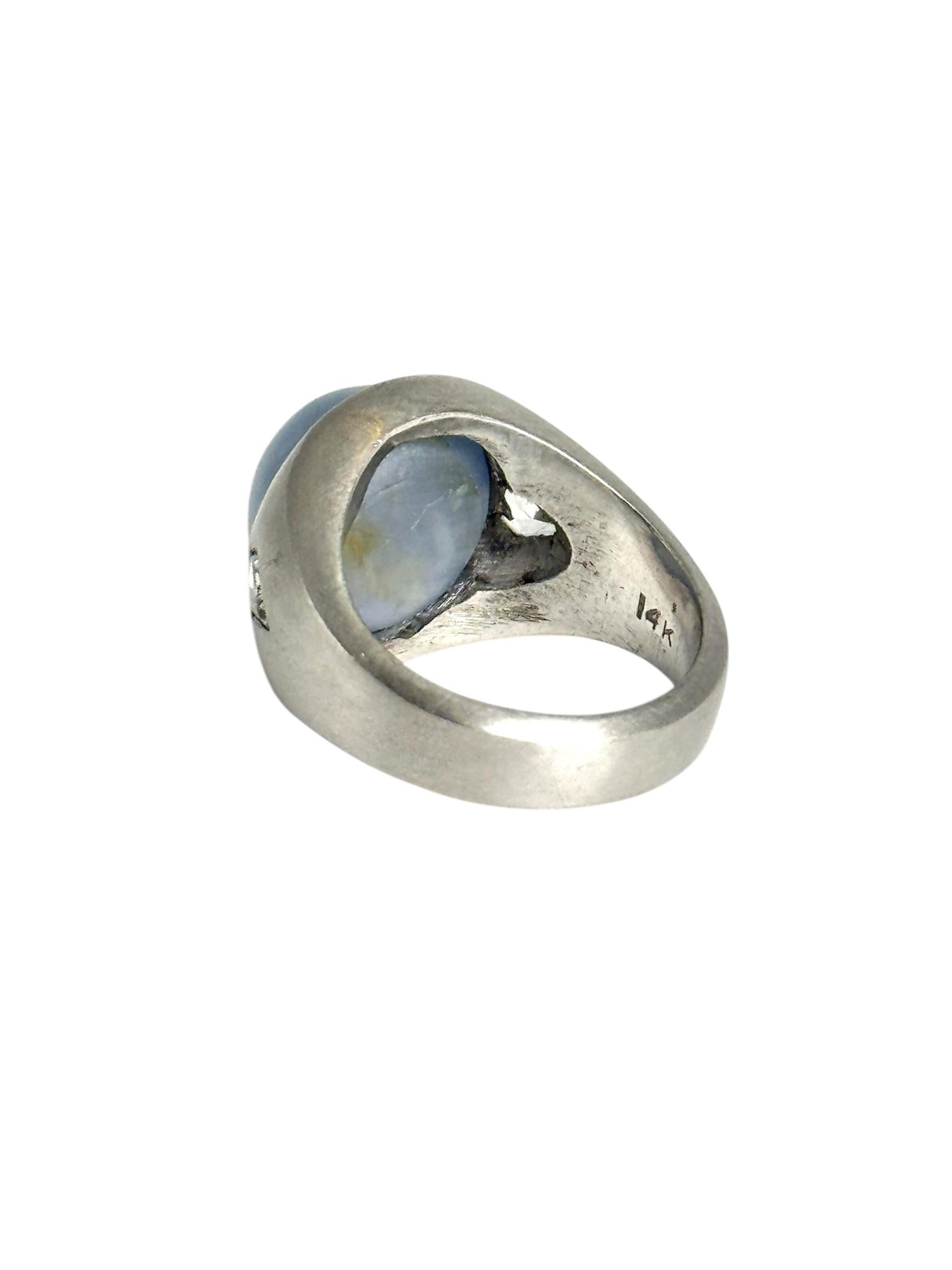 Ring aus 14 Karat Weißgold mit Saphir und Diamant im Angebot 2