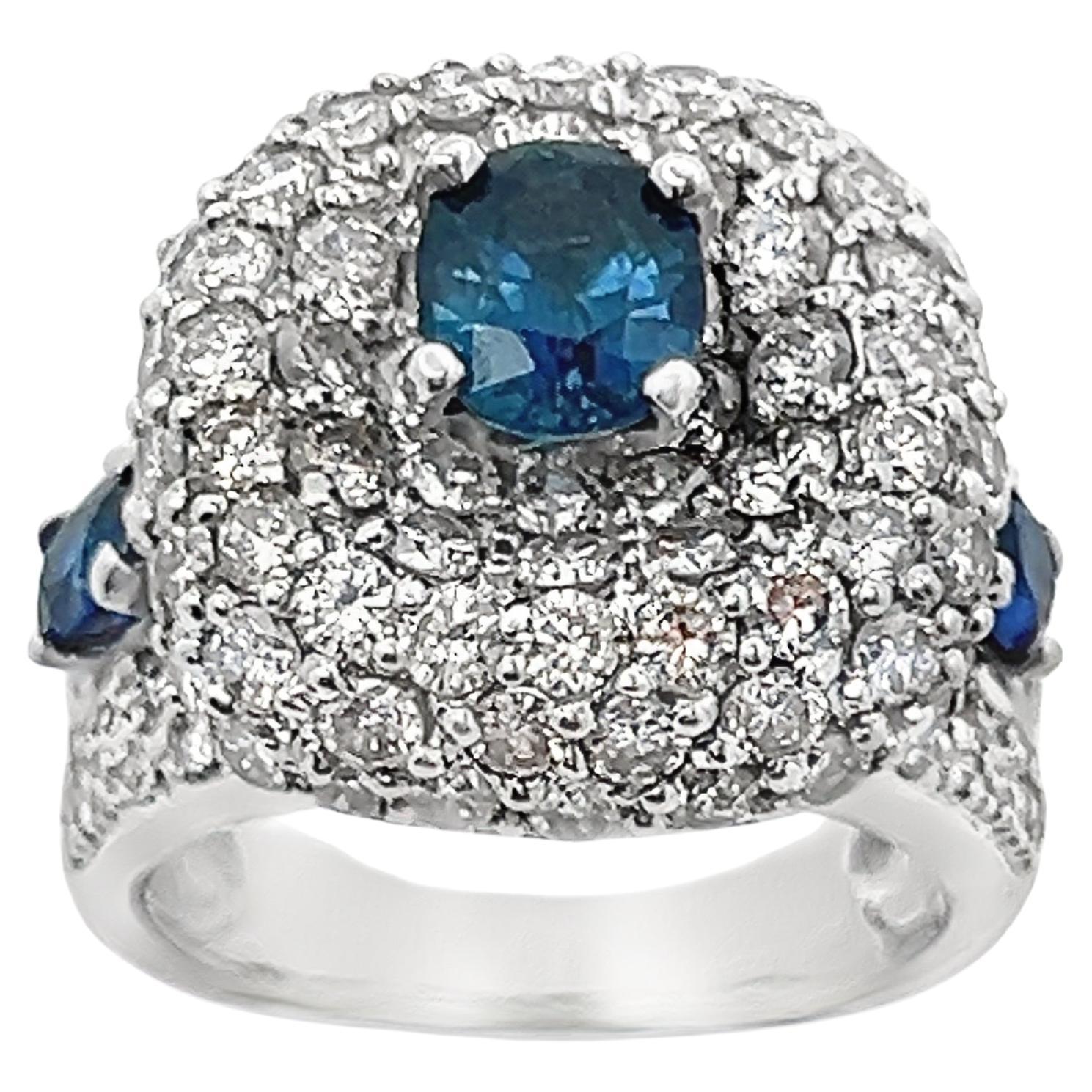Sapphire and Diamond Ring For Sale