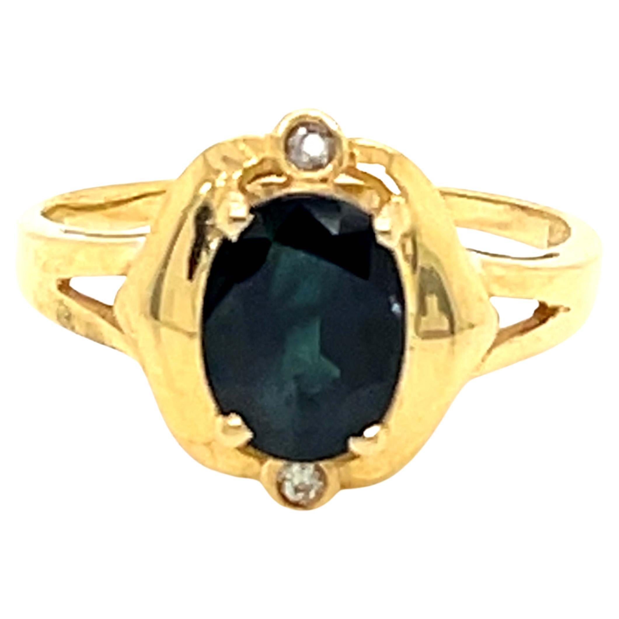 Sapphire and Diamond Ring in 14k Yellow Gold For Sale
