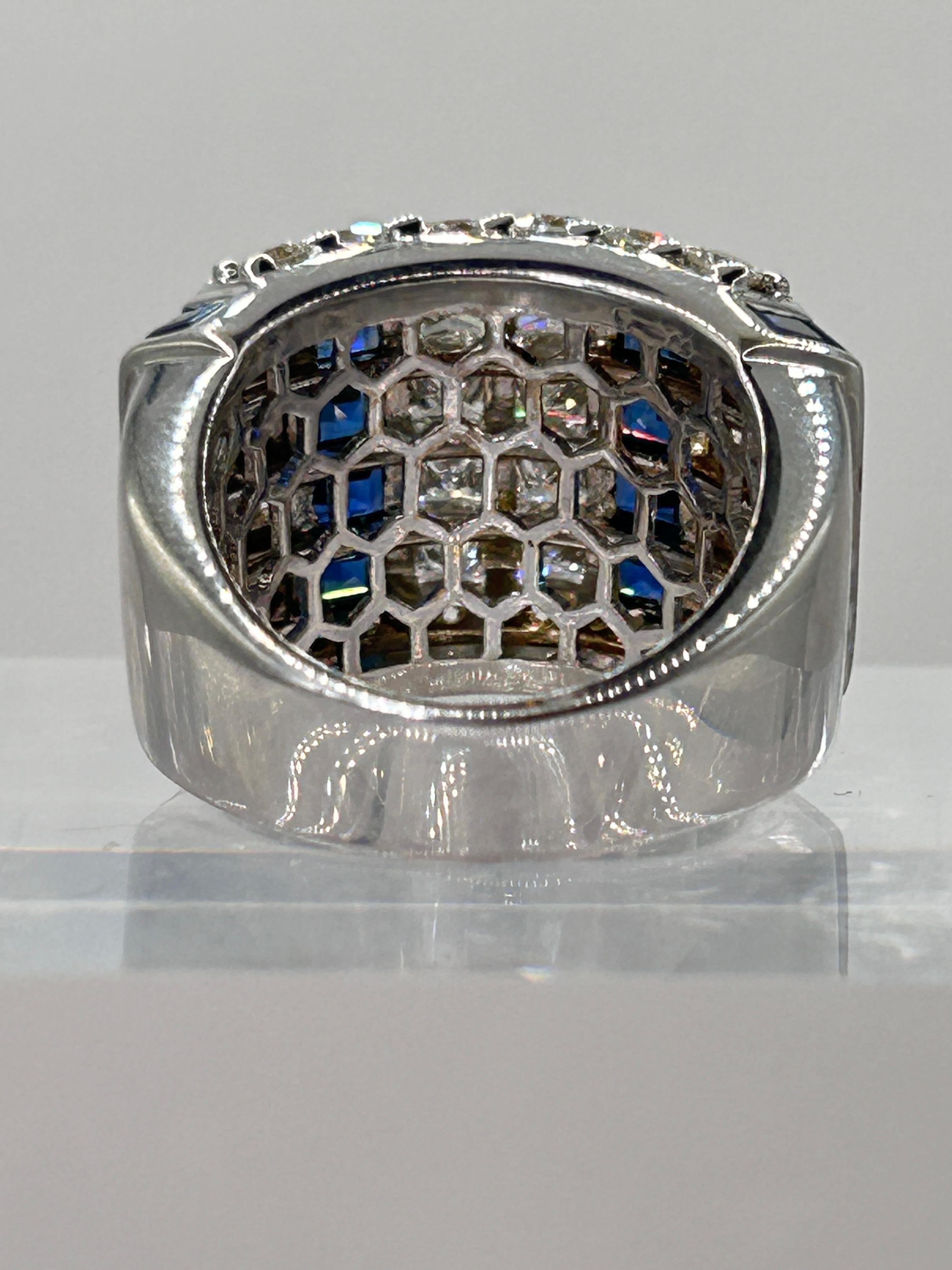 Taille princesse Bague saphir et diamant en or blanc 18 carats en vente