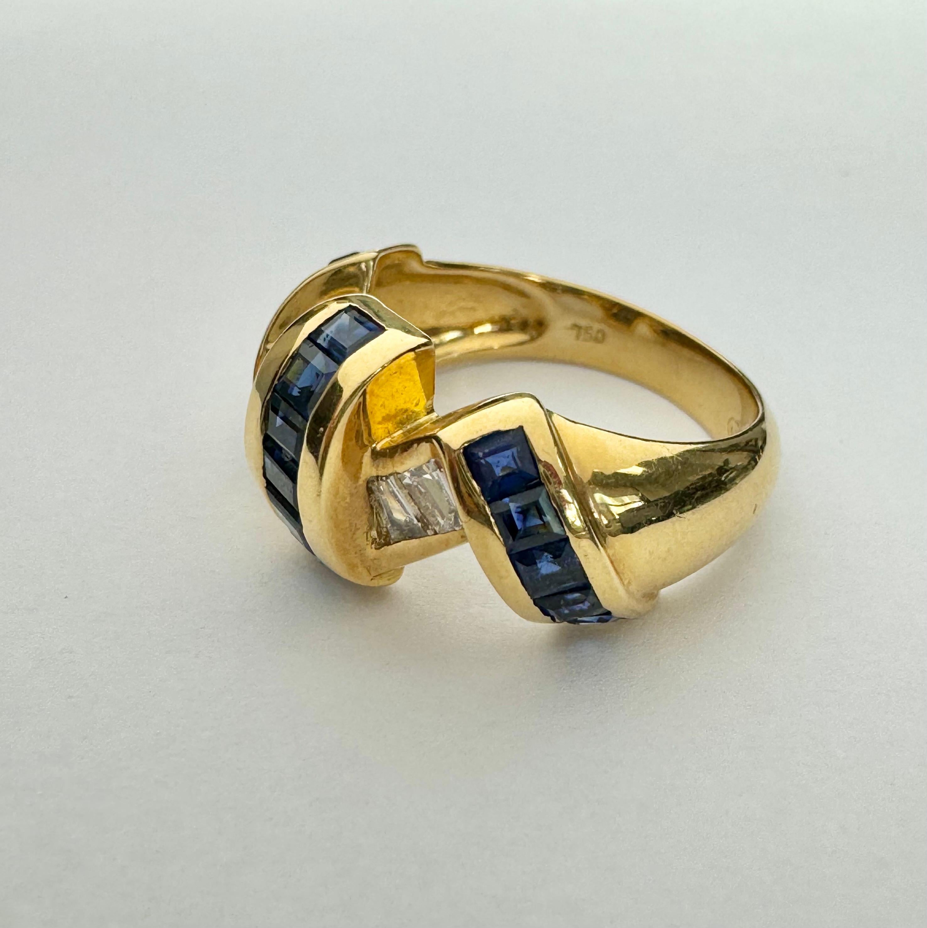 Sapphire and Diamond Ring in 18k yellow gold In Good Condition For Sale In New York, NY