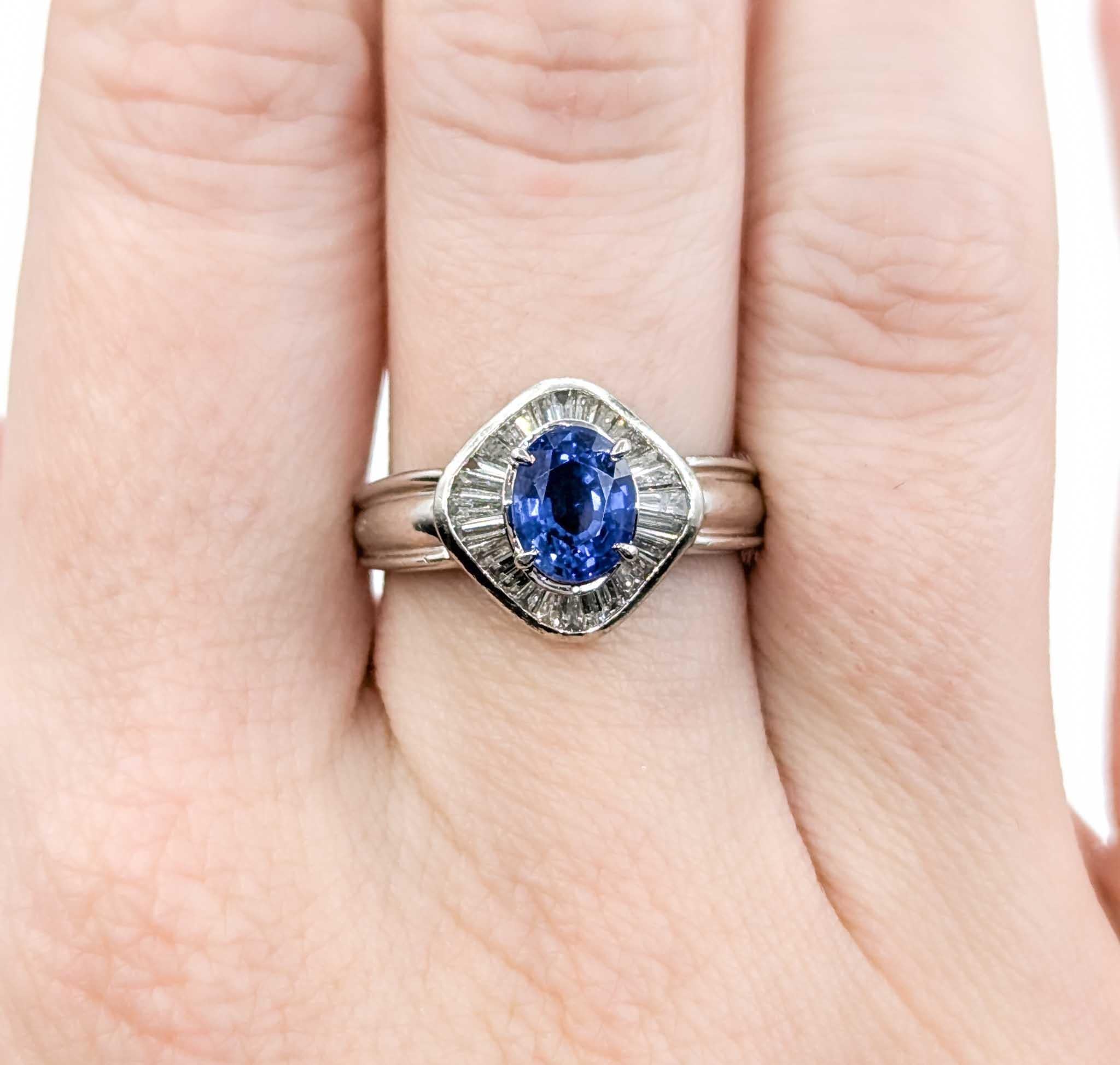 Sapphire and Diamond Ring in Platinum In Excellent Condition In Bloomington, MN
