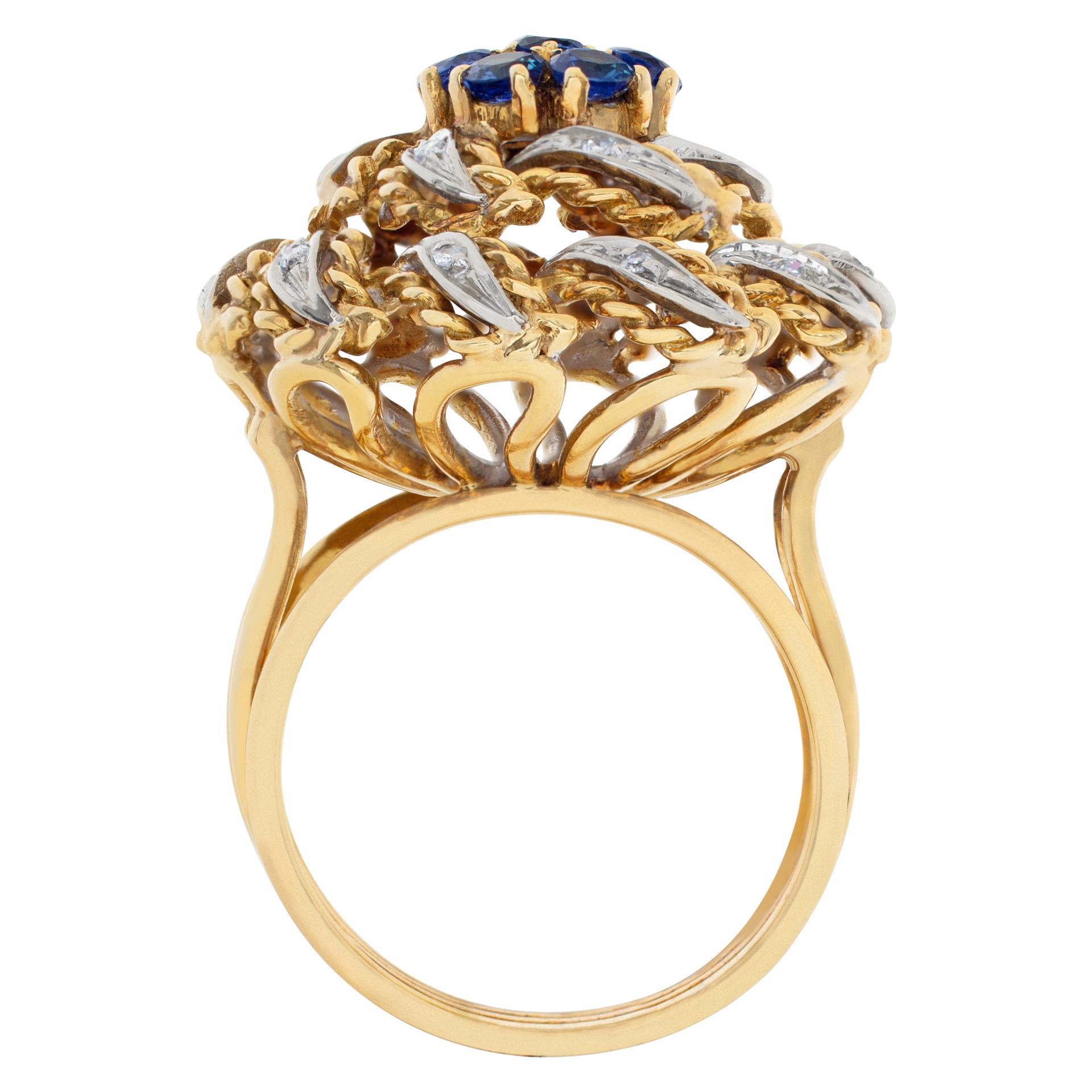 Women's Sapphire and Diamond Ring in Twisted 18k White and Yellow Gold, Flower Style For Sale