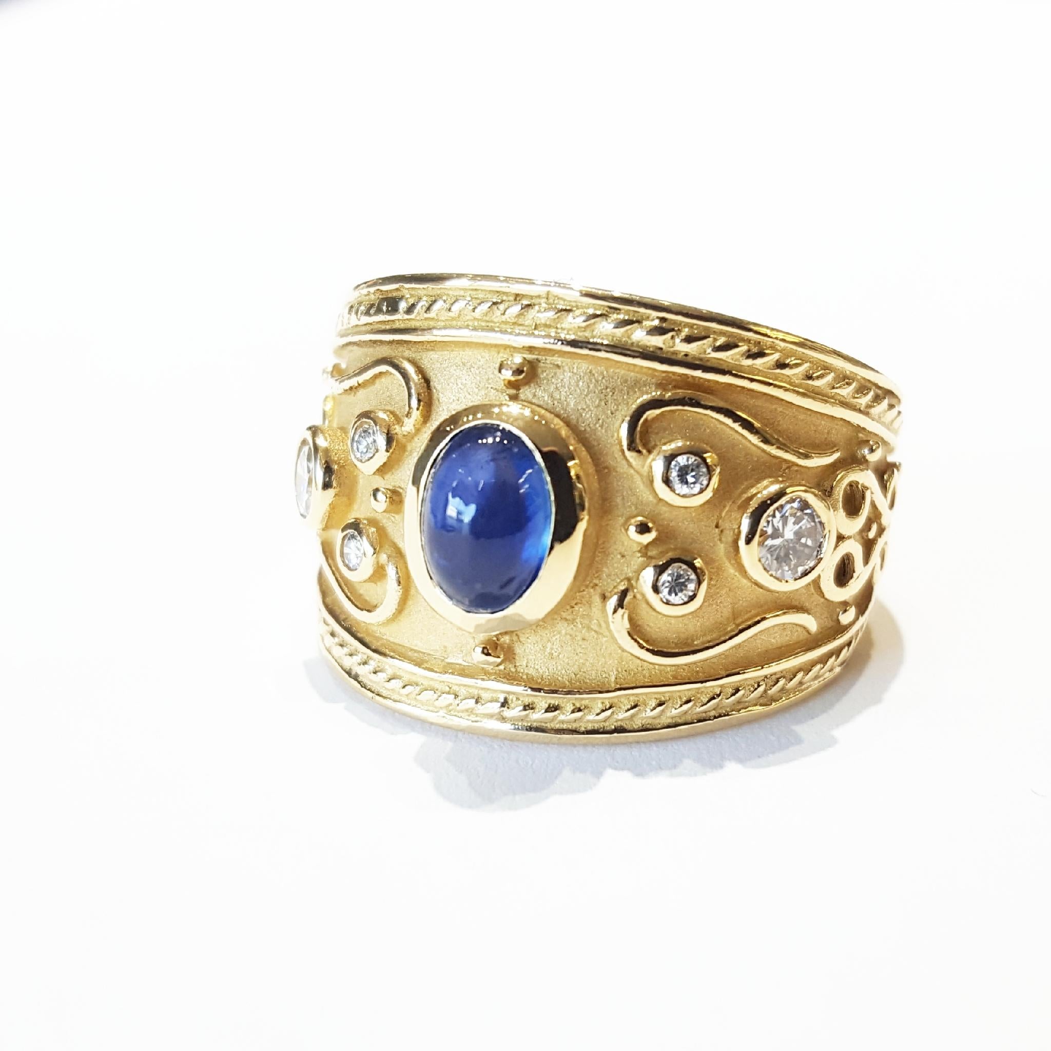 Oval Cut Sapphire and Diamond Ring Yellow Gold For Sale