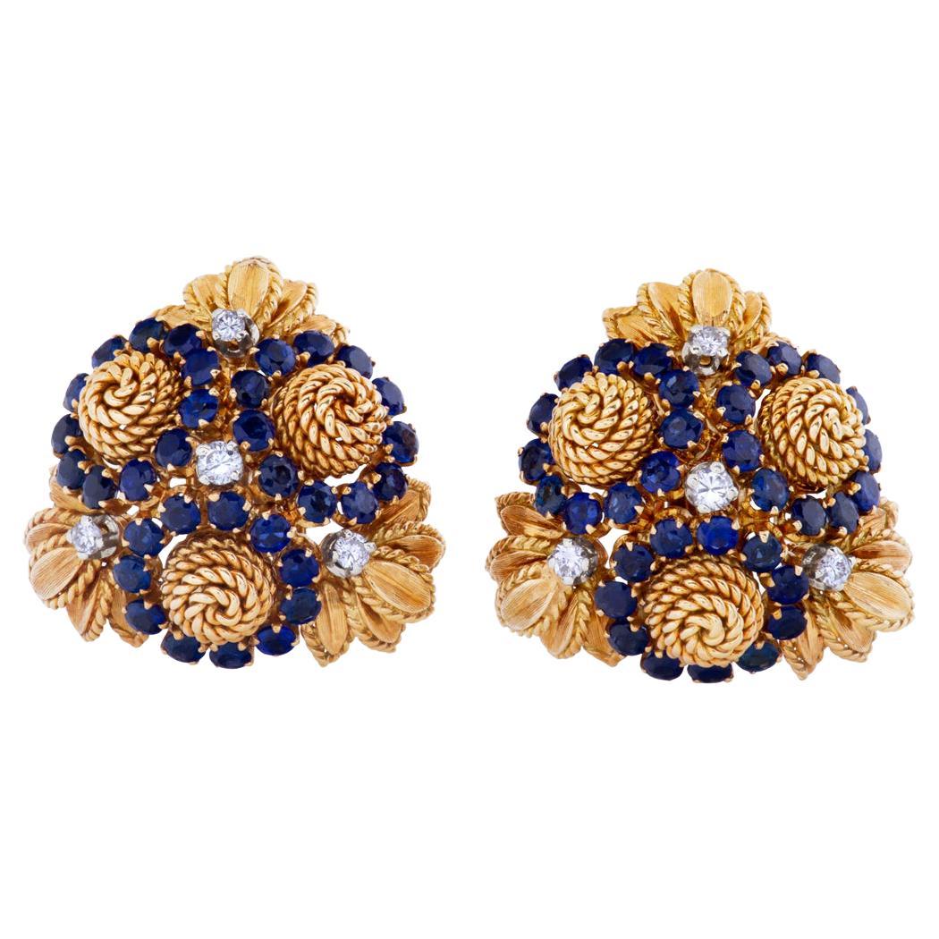 Pearl Earrings and Pin Set in 18k Yellow Gold For Sale at 1stDibs