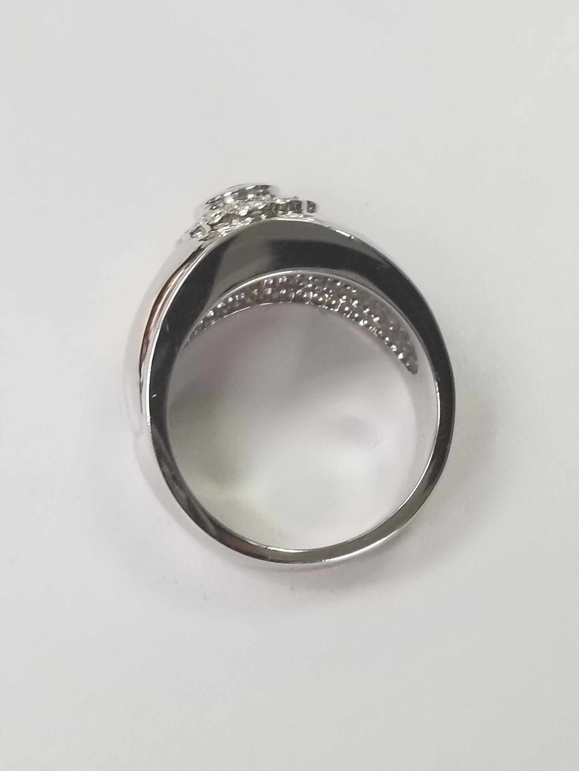 Saphir- und Diamant-Oberteil auf breitem 