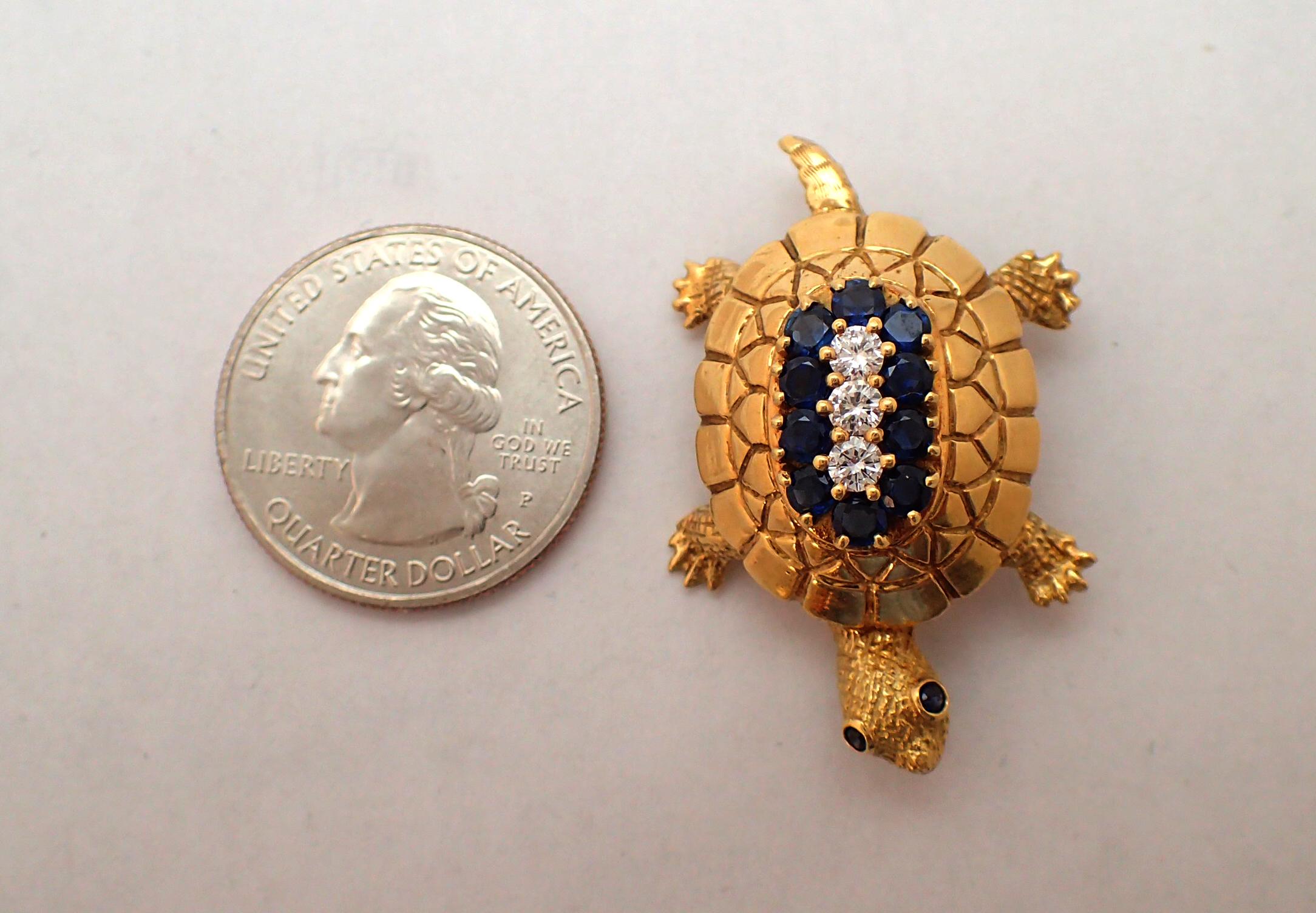 Women's Sapphire and Diamond Turtle Pin in 18 Karat Yellow Gold For Sale