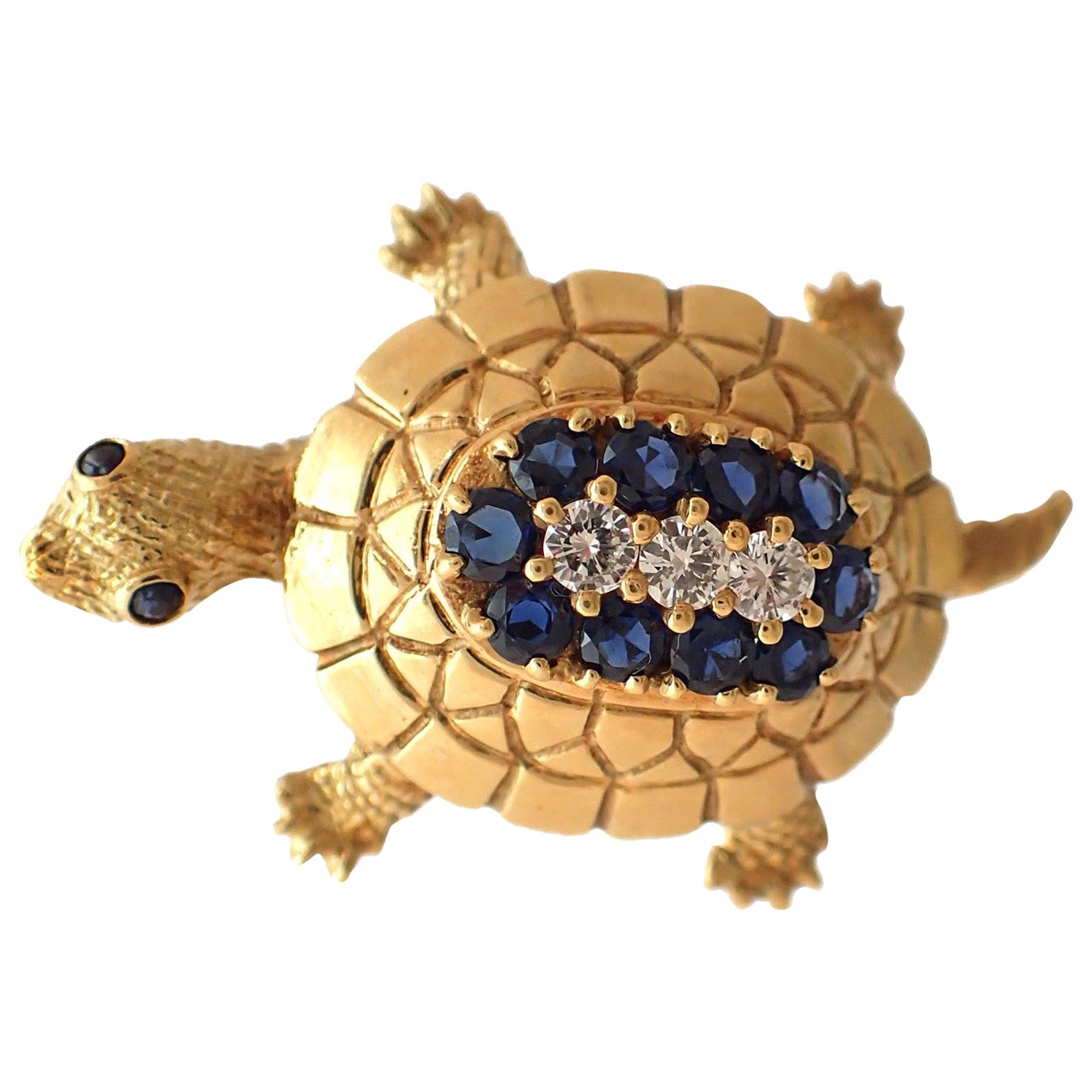 Sapphire and Diamond Turtle Pin in 18 Karat Yellow Gold For Sale