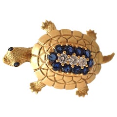 Sapphire and Diamond Turtle Pin in 18 Karat Yellow Gold