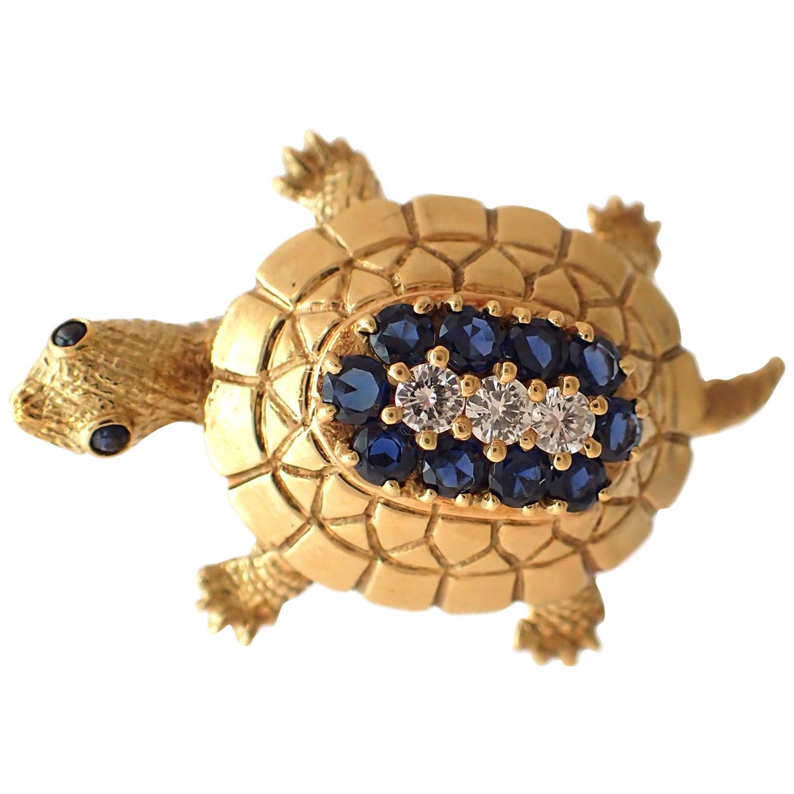 Sapphire and Diamond Turtle Pin in 18 Karat Yellow Gold