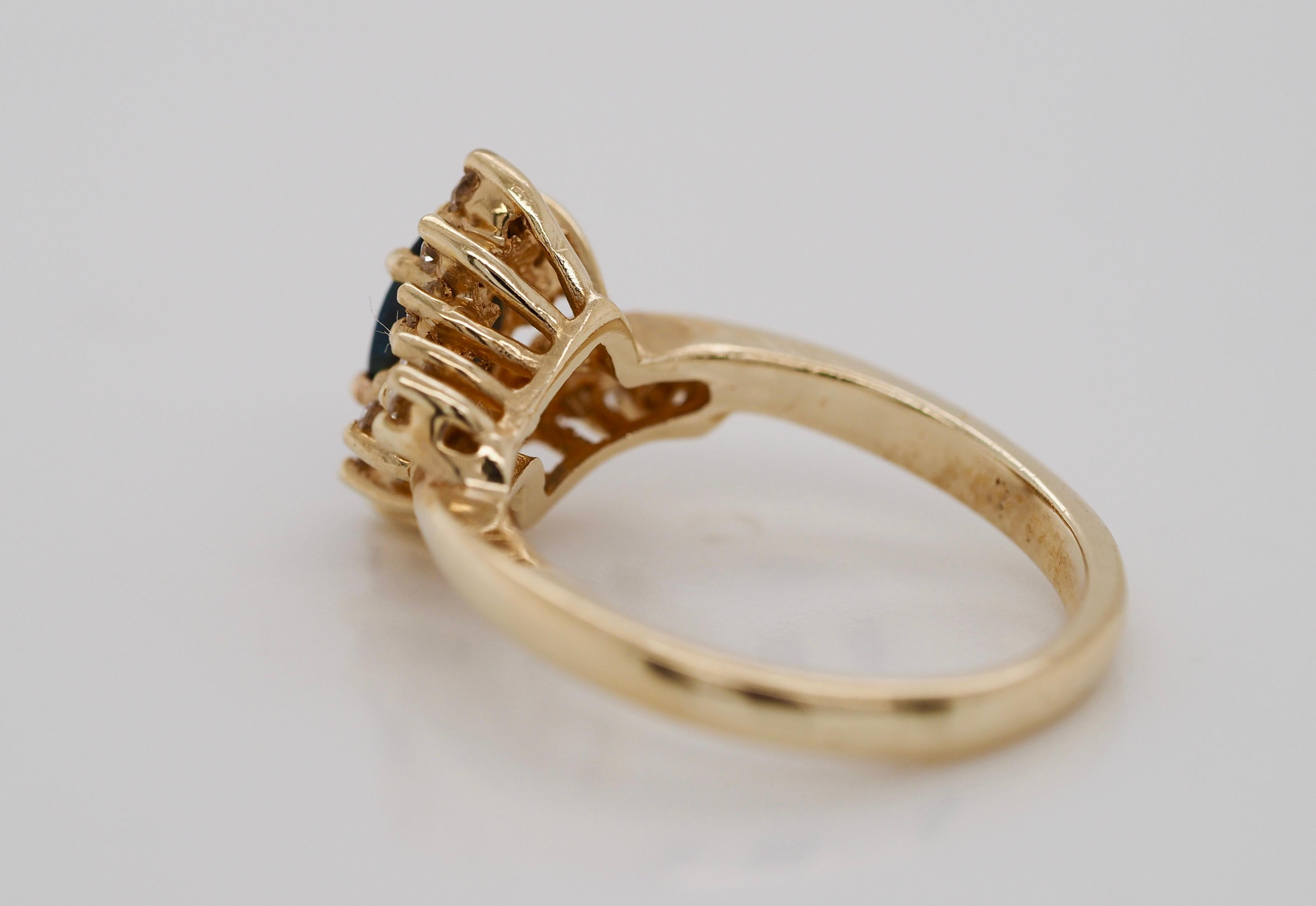 Sapphire and Diamond Vintage Marquise Ring in 14 Karat Yellow Gold In Excellent Condition For Sale In Addison, TX