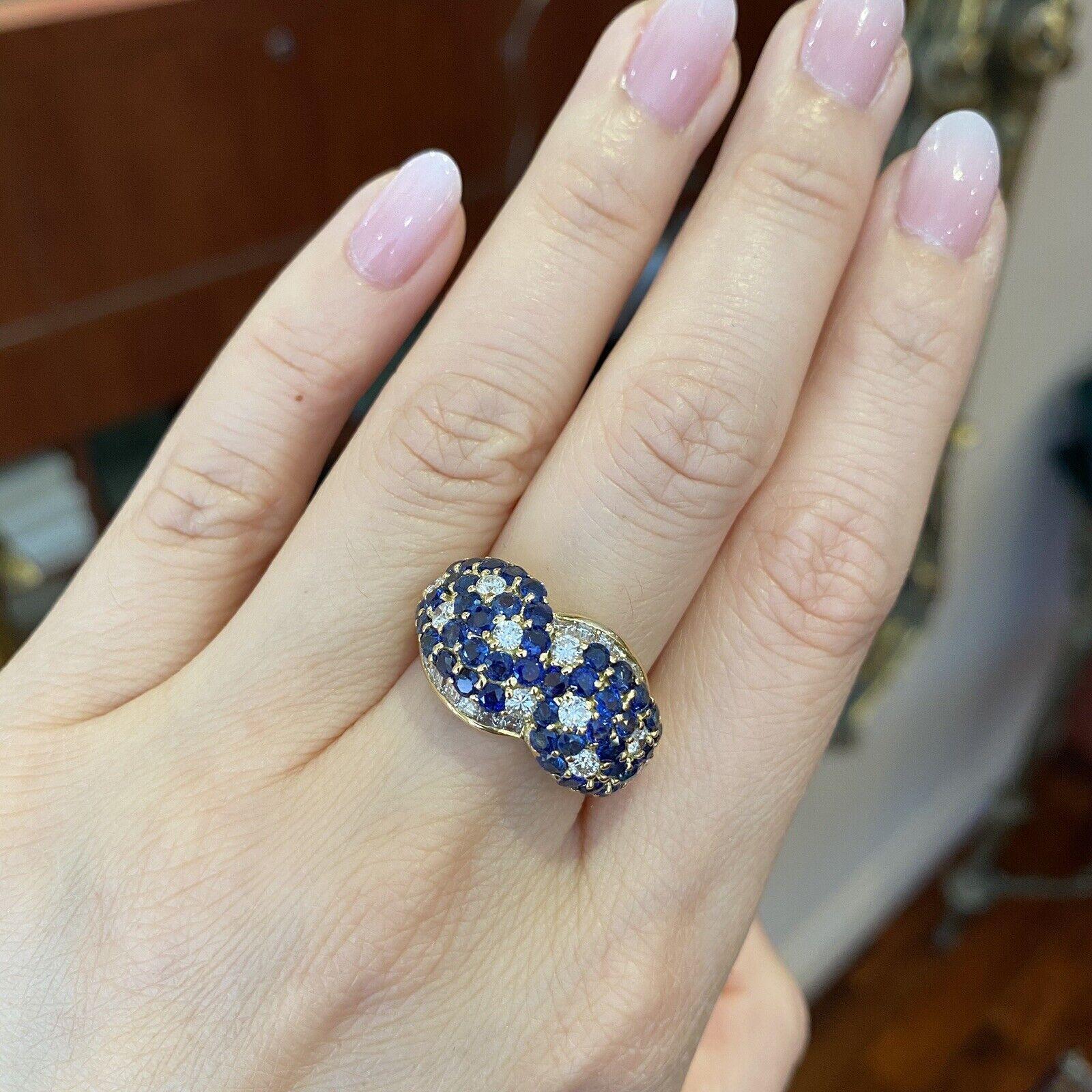 Sapphire and Diamond Wide Band Ring in 18k Yellow Gold In Excellent Condition For Sale In La Jolla, CA