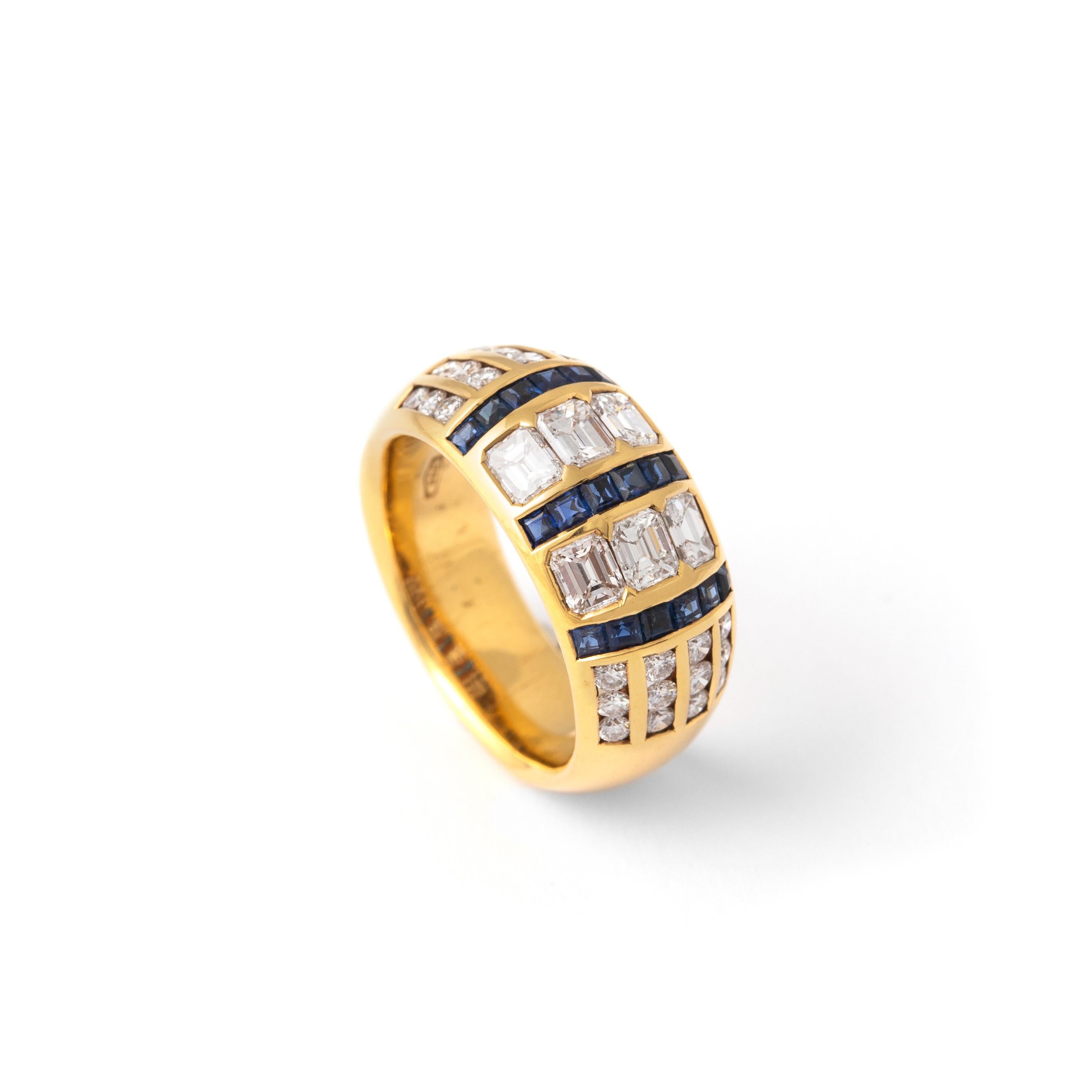 Sapphire and Diamond Yellow Gold 18K Ring.

Size: 5.25
Total weight: 9.57 grams.
