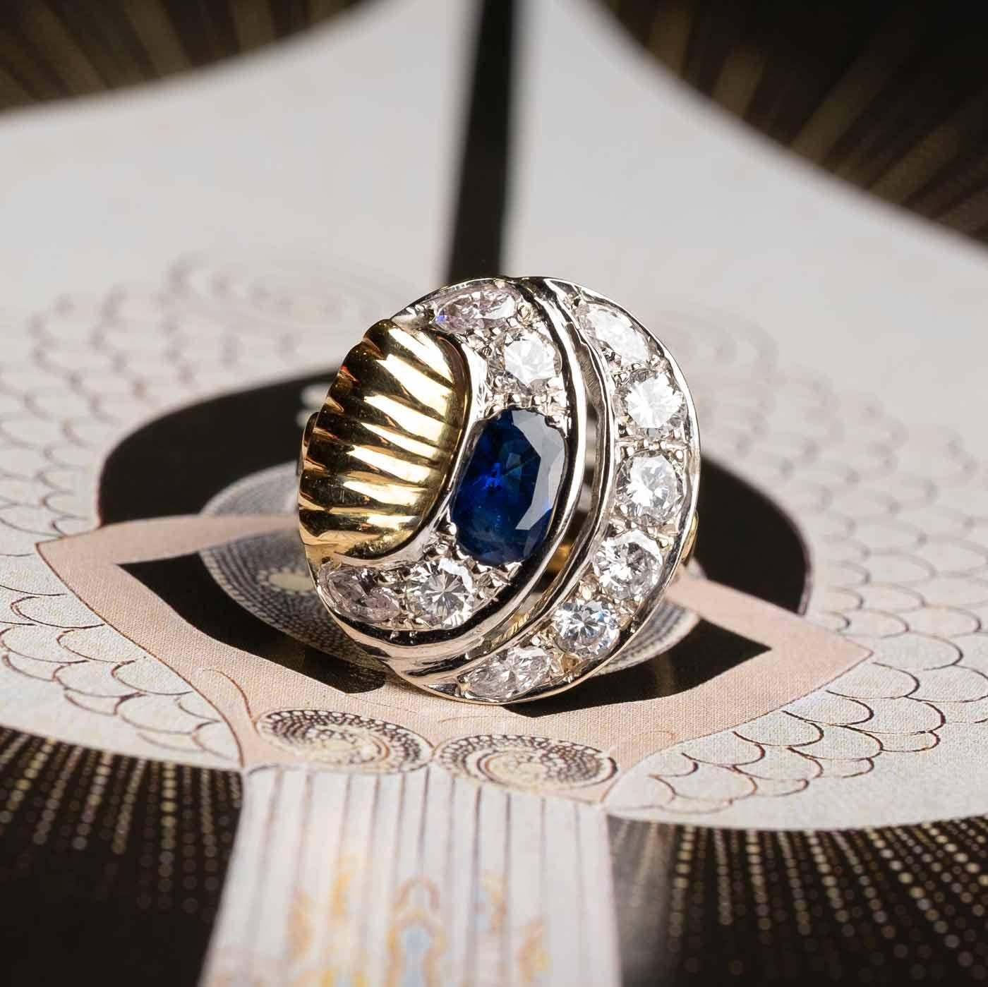 Sapphire and diamonds 1950s cocktail ring In Good Condition For Sale In Milano, MI