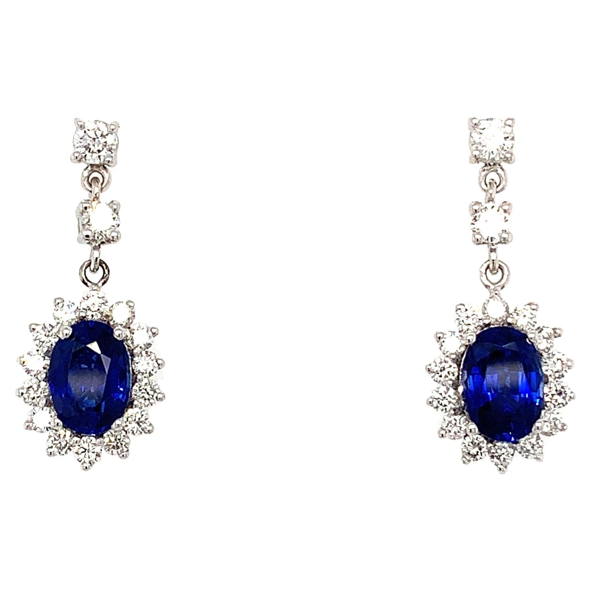 Sapphire and diamonds art deco drop earrings 18k white gold For Sale