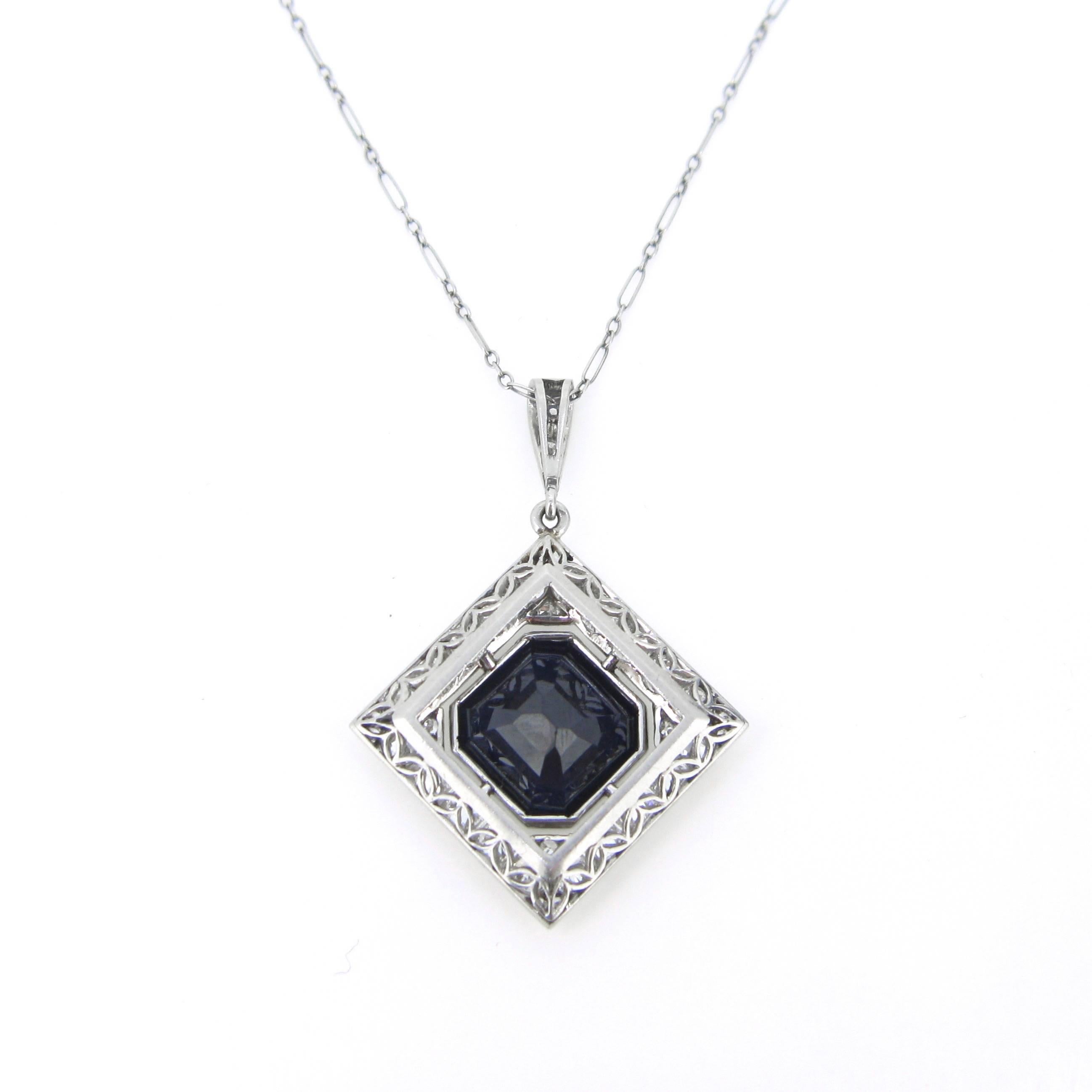 Sapphire and Diamonds Art Deco French Pendant Necklace In New Condition In London, GB