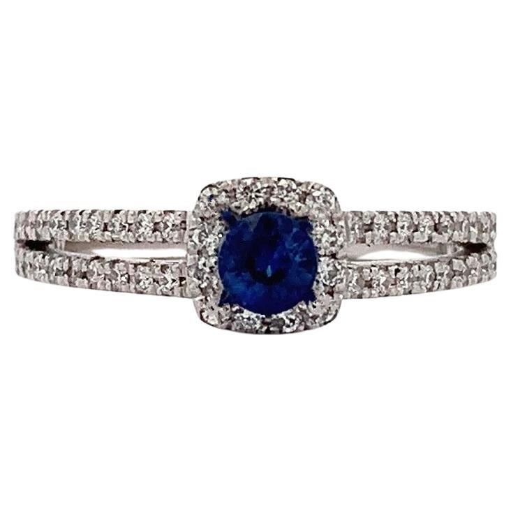 Sapphire and diamonds engagement ring 18k white gold
