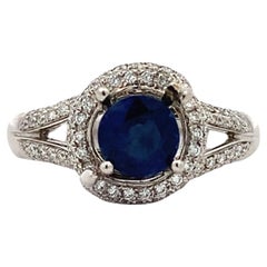 Anello di fidanzamento con zaffiro e diamanti  per l'oro bianco a 18 carati