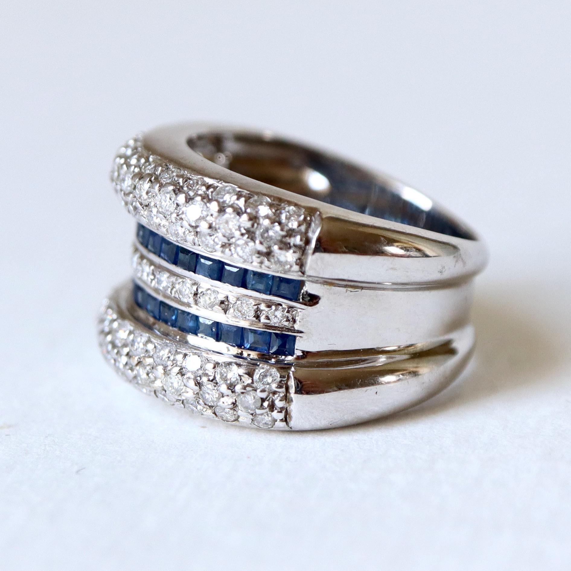 Sapphire and Diamonds Ring in 18 Karat White Gold  For Sale 1