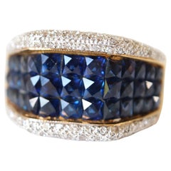 Anillo de Zafiro y Diamantes en Oro Amarillo de 18 Kilates