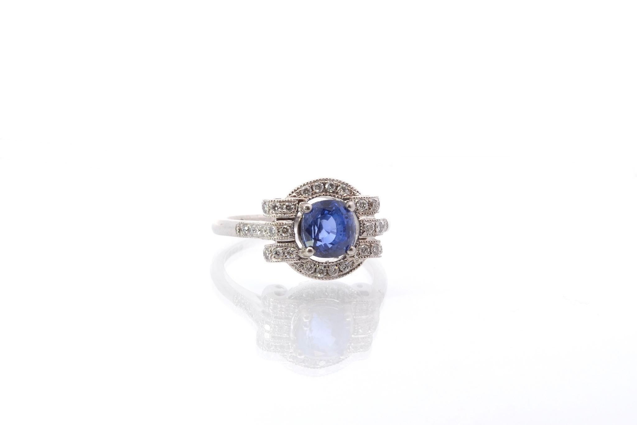Art Deco Sapphire and diamonds ring in 18k gold