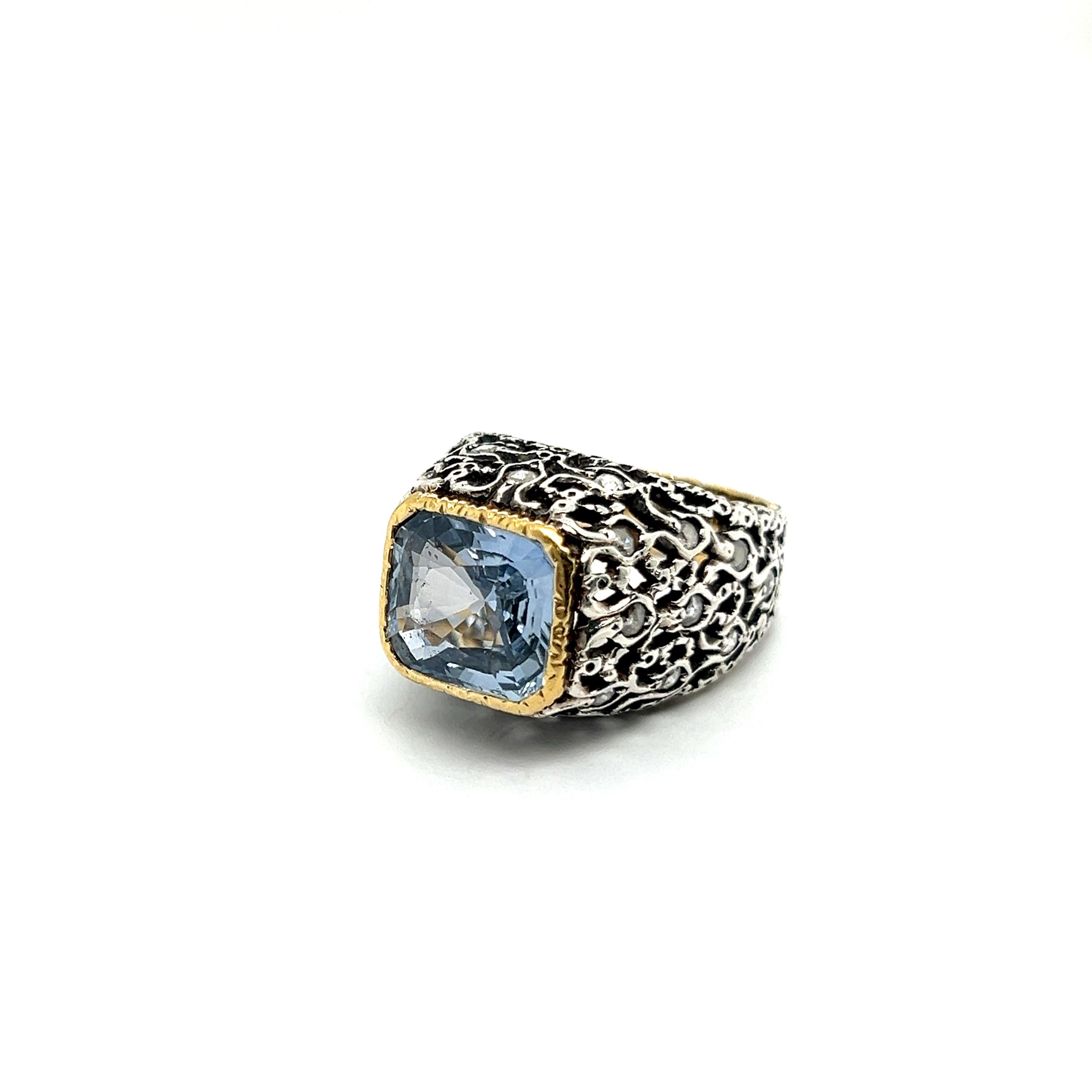 Sapphire and Diamonds Ring in Silver & 18 Karat Yellow Gold by Mario Buccellati 1