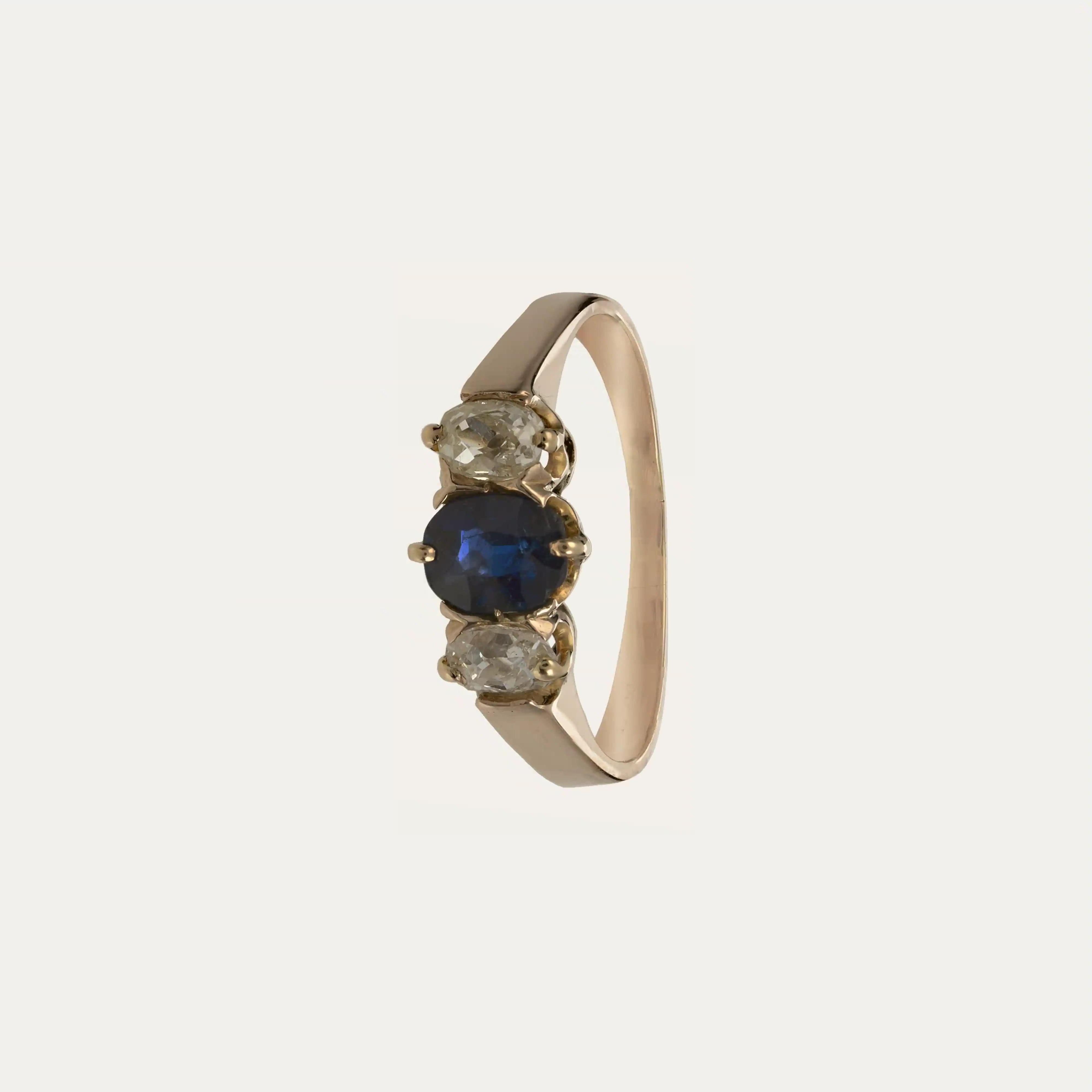 Anillo de Cóctel de Oro Rosa con Zafiro y Diamantes Corte brillante en venta