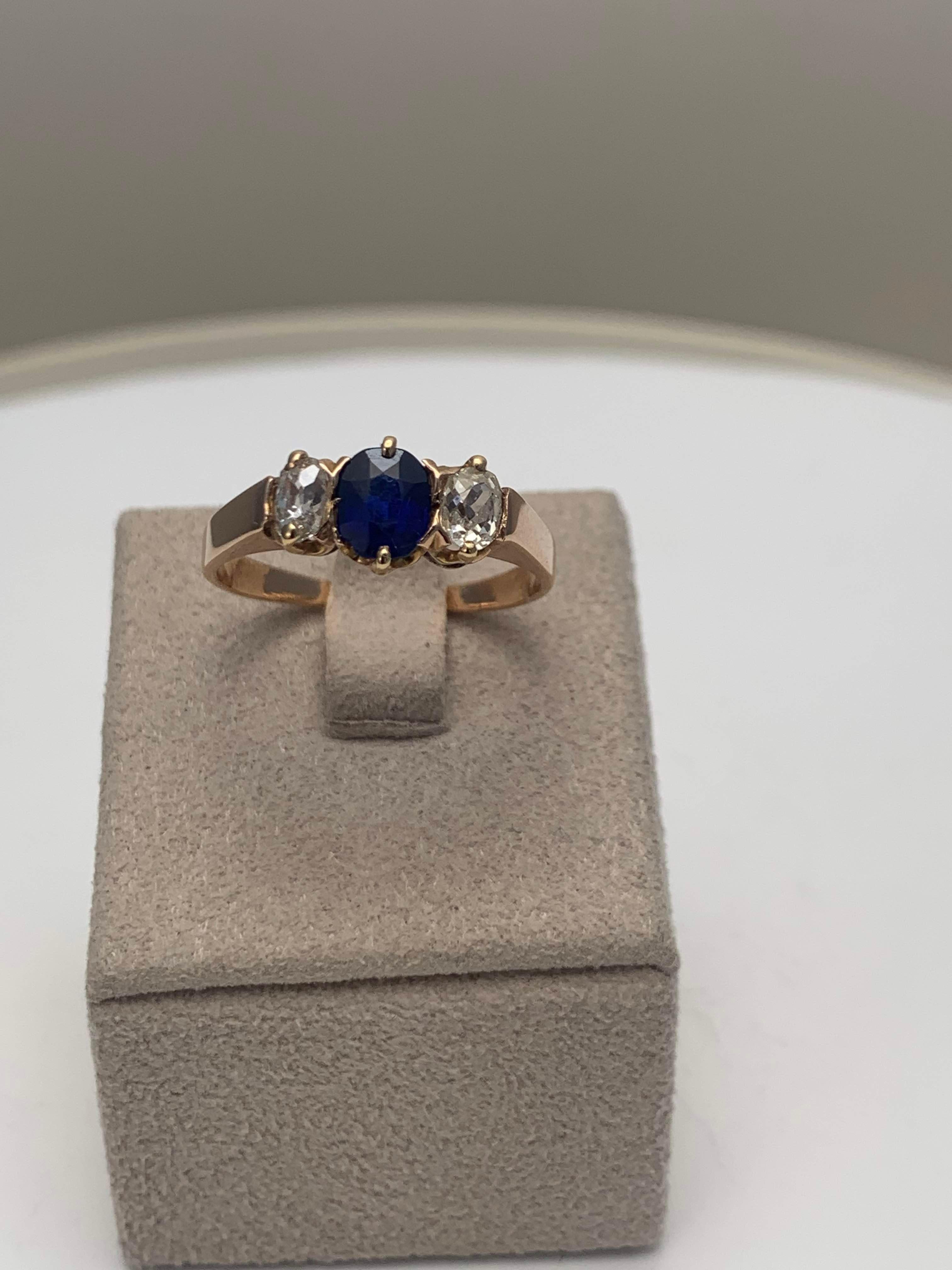 Women's or Men's Sapphire and Diamonds Rose Gold Cocktail Ring For Sale