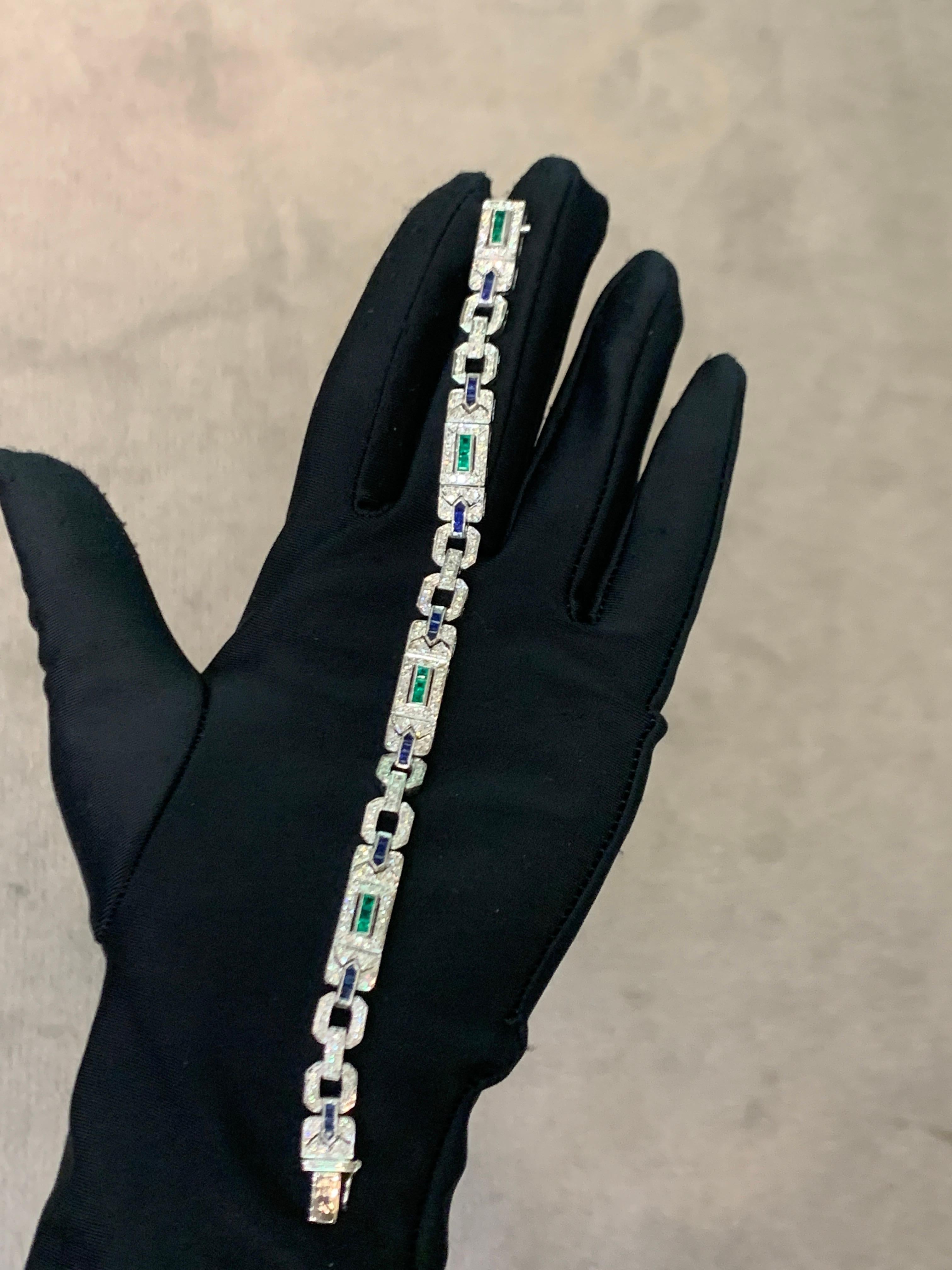 Art Deco Sapphire and Emerald Bracelet For Sale
