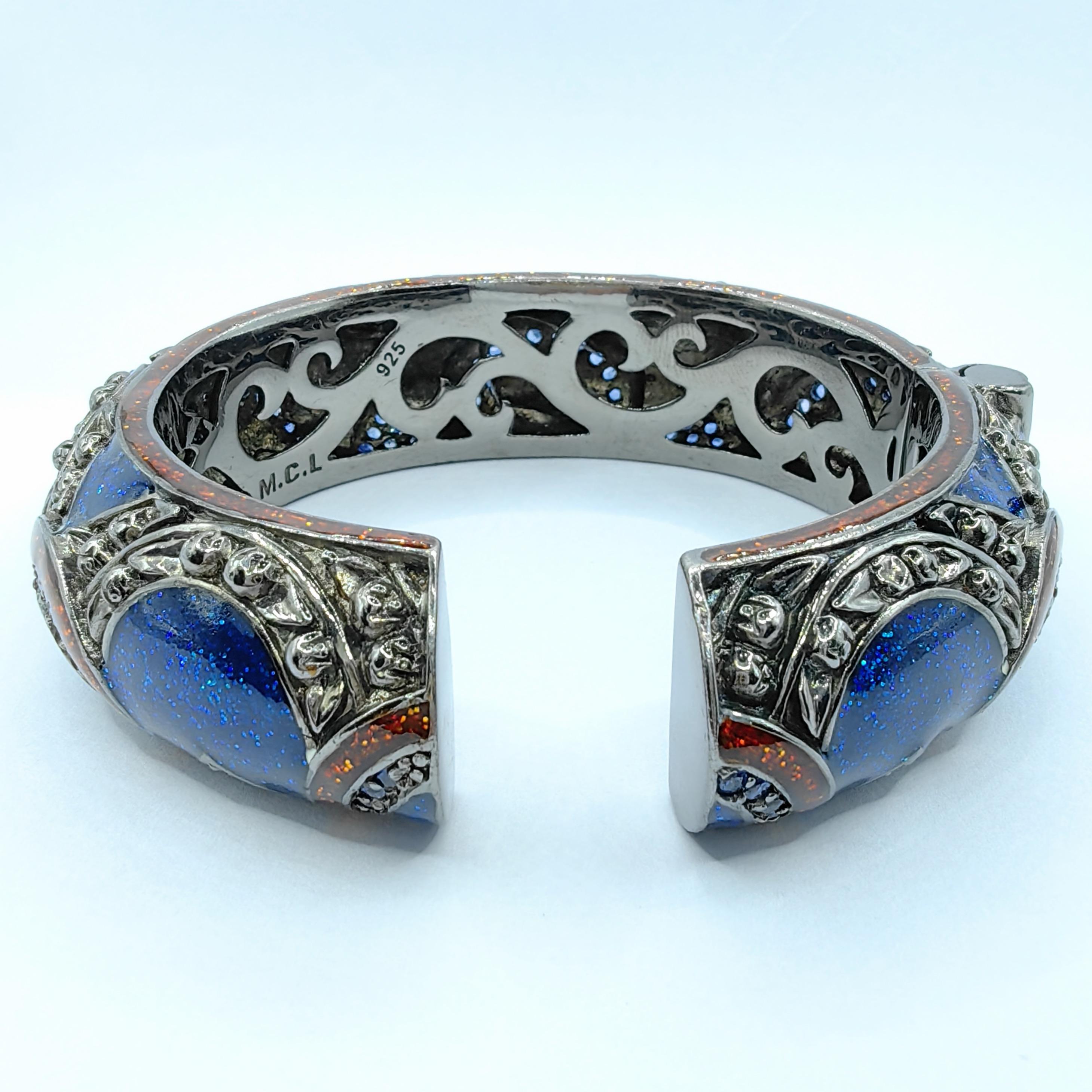 Saphir und glitzernde Emaille Bold Statement Manschettenarmband aus Sterling Silber im Zustand „Neu“ in Wan Chai District, HK