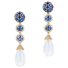 Boucles d'oreilles goutte en saphir de Goshwara et quartz de lune avec diamants