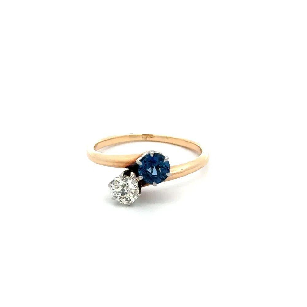 Viktorianischer Bypass-Ring mit Saphir und OEC Diamant in Gold Moi et Toi im Zustand „Hervorragend“ im Angebot in Montreal, QC