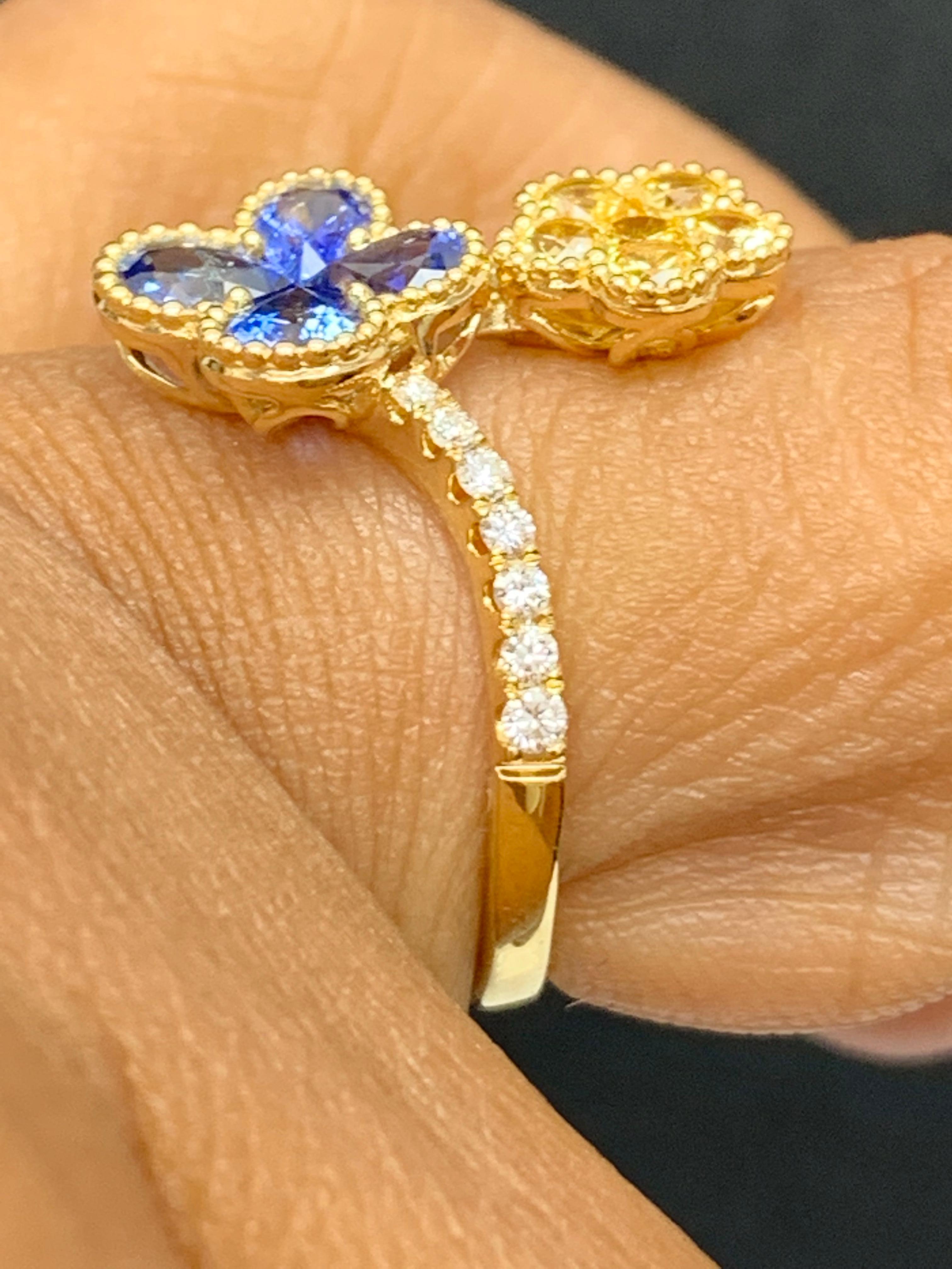 Donna Anello con zaffiro e zaffiro rosa e diamante a fiore in oro giallo 18 carati in vendita