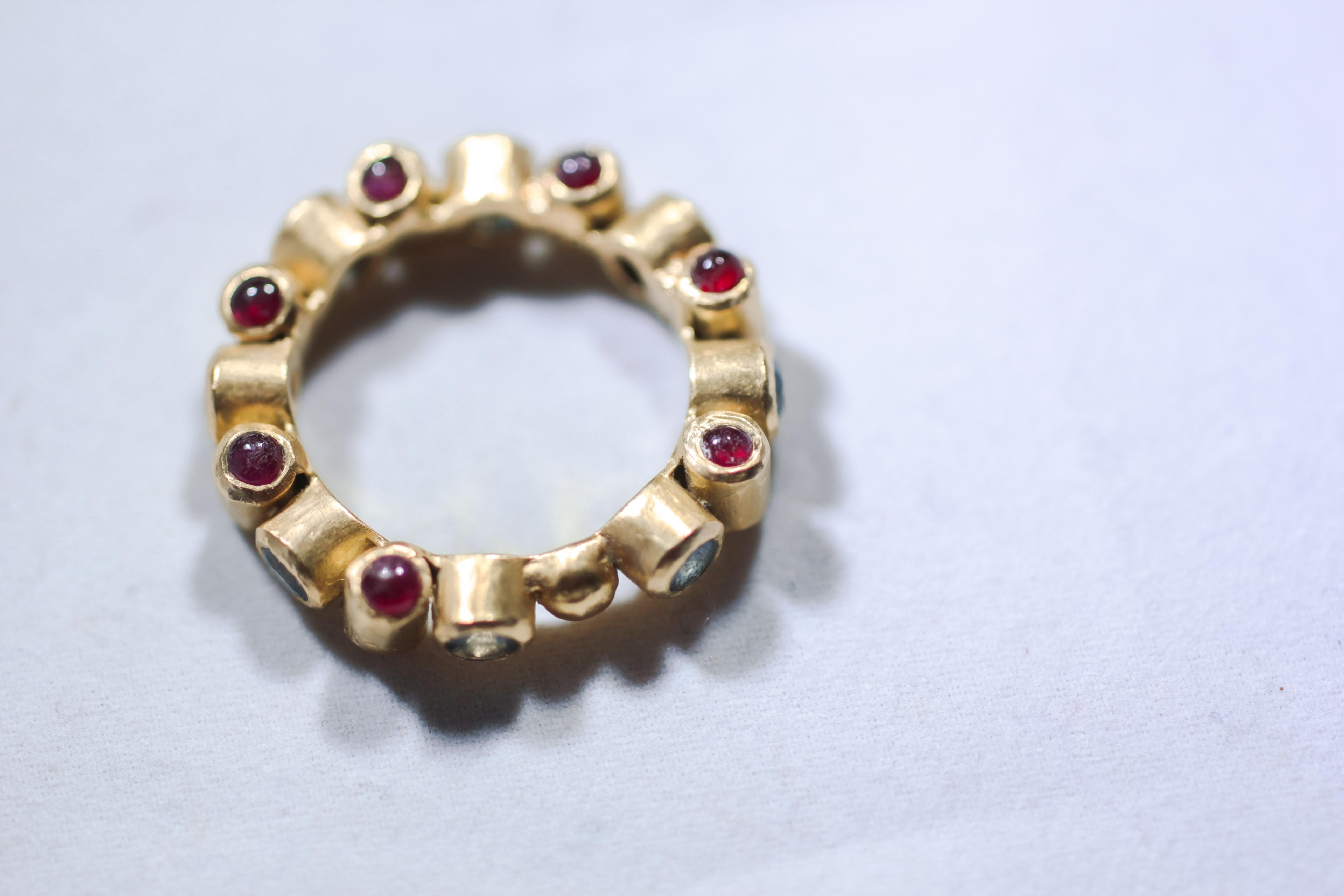 Sapphire and Ruby 18 Karat Gold Bridal Band Ring For Sale 1