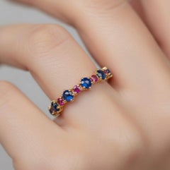 Anillo Eterno Alternante de Zafiro y Rubí, 2,20 Quilates Oro Amarillo 14K