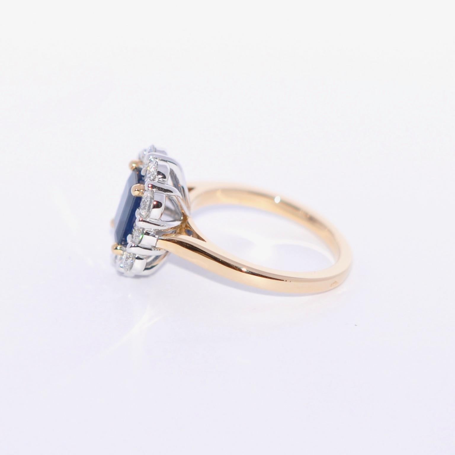 Sapphire and White Diamond Yellow and White Gold Engagement Ring In New Condition In Vannes, FR