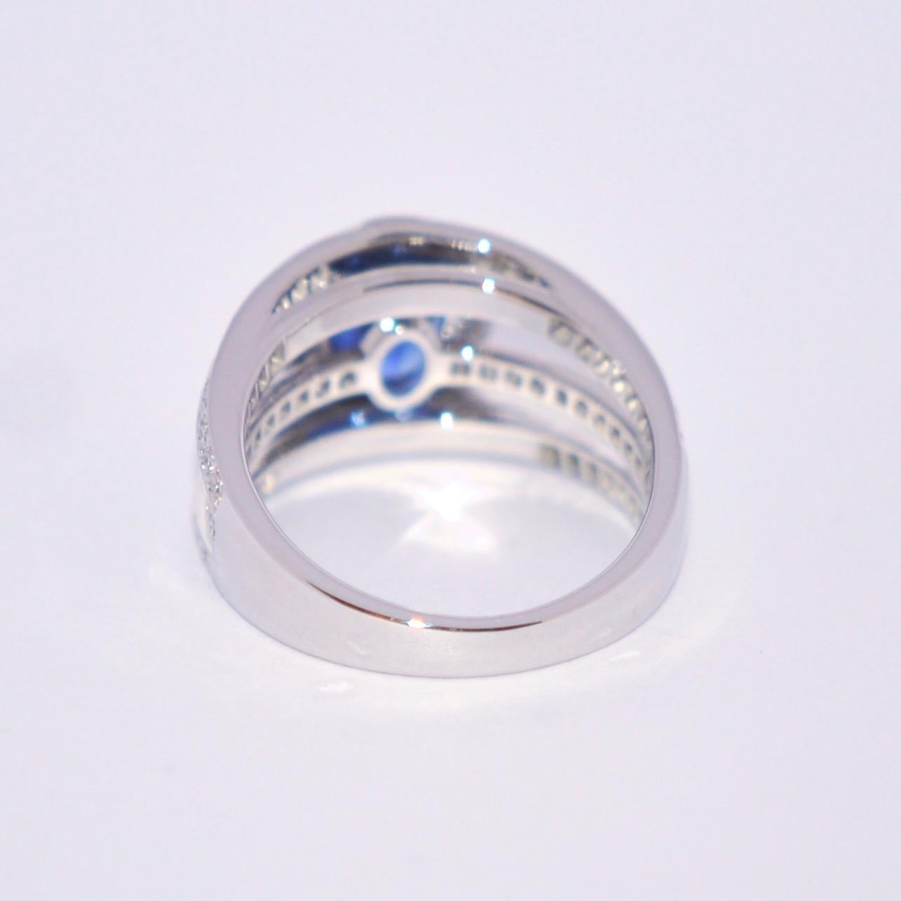 Sapphire and White Diamonds on White Gold 18 Karat Engagement Ring In New Condition In Vannes, FR