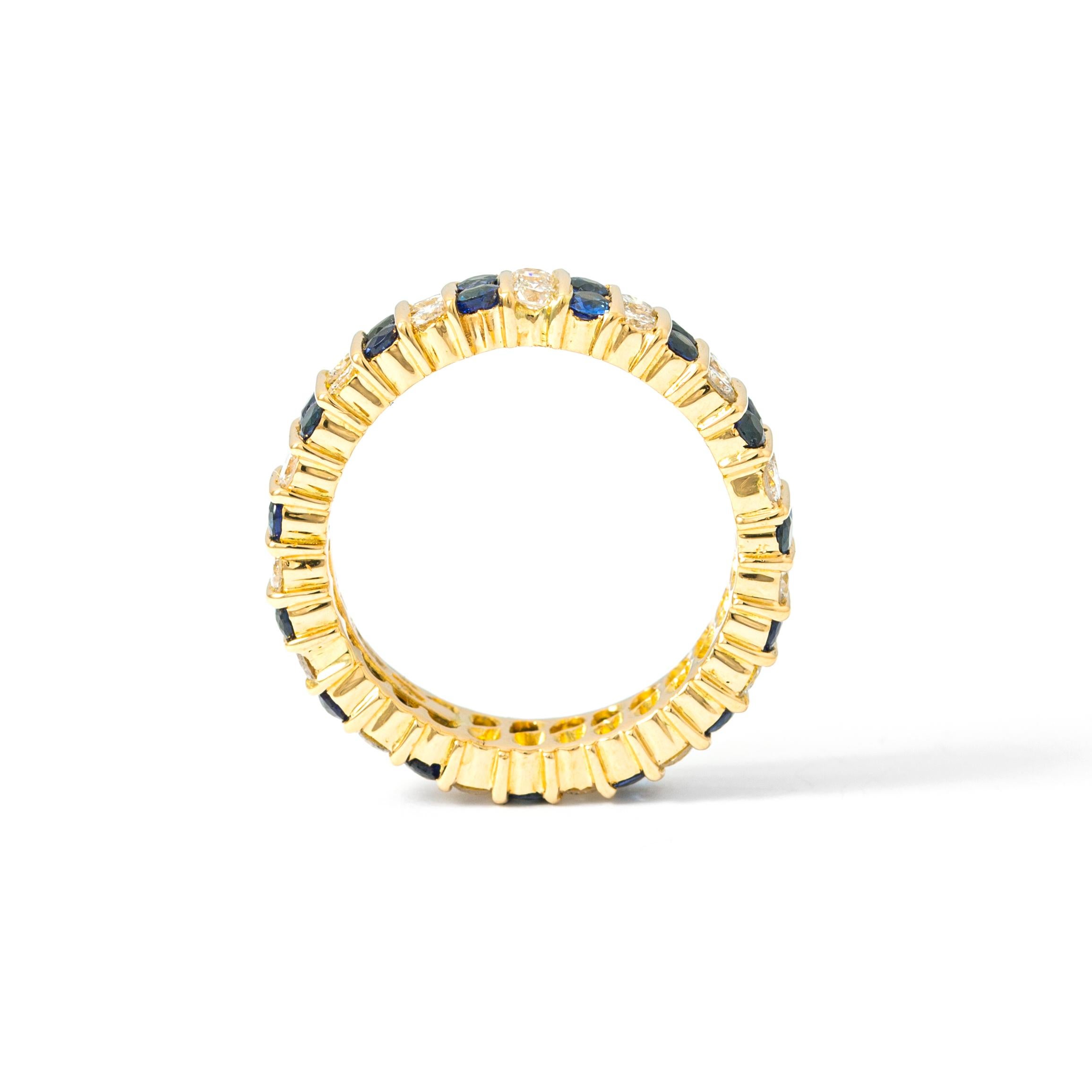 yellow gold sapphire and diamond ring