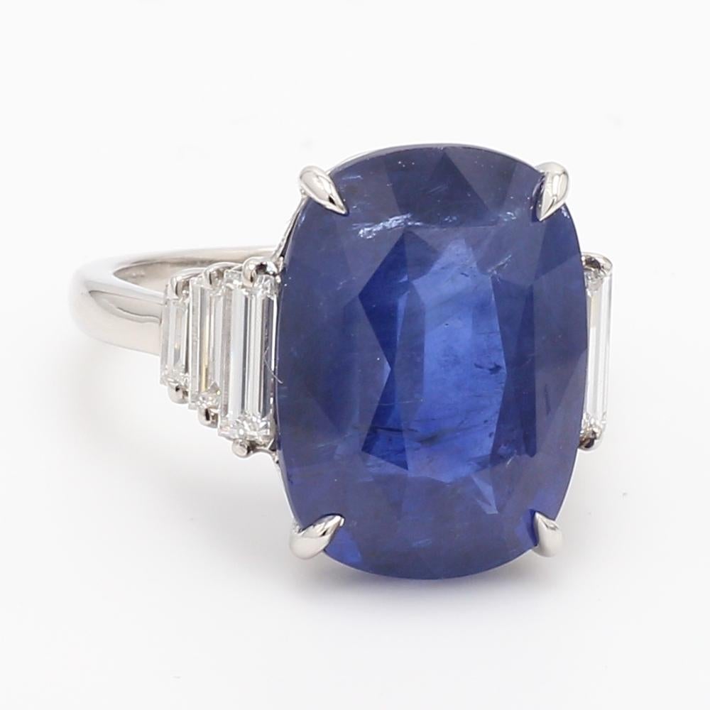 Cushion Cut Sapphire & Baguette Diamond Ring For Sale