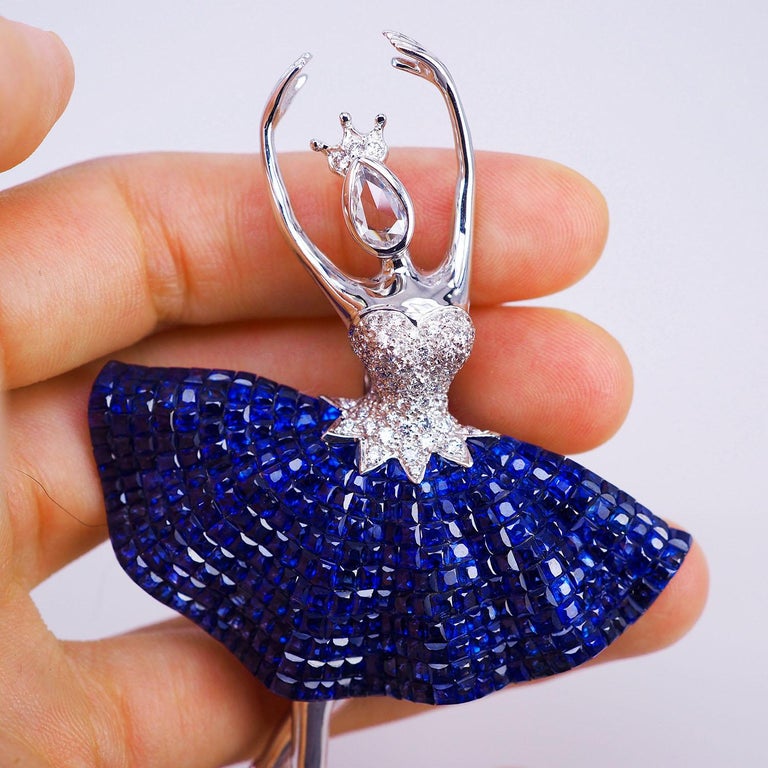 Modern Sapphire Ballerina Brooch 18 Karat White Gold in Invisible Setting For Sale