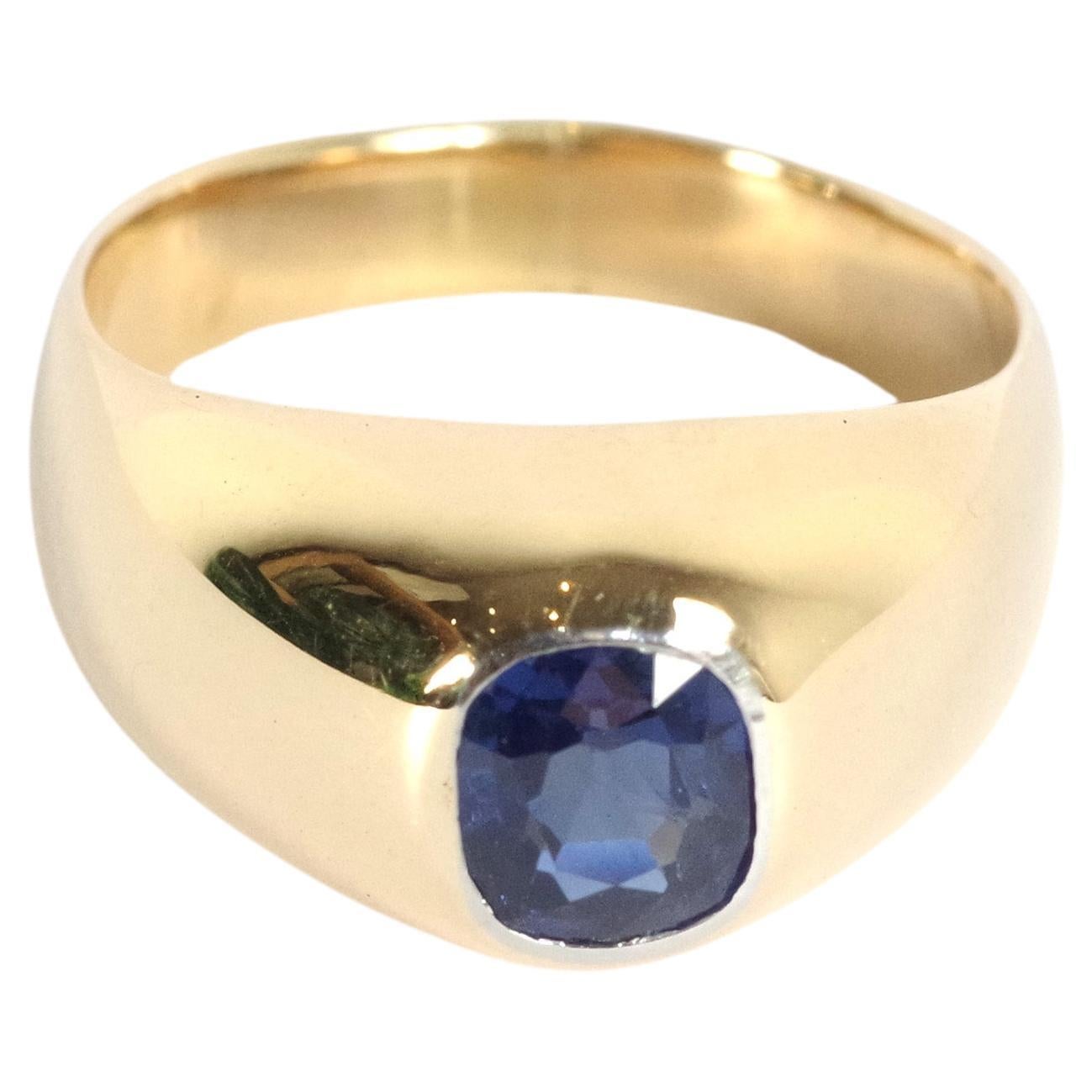 Sapphire band ring in 18 karat gold, blue sapphire For Sale