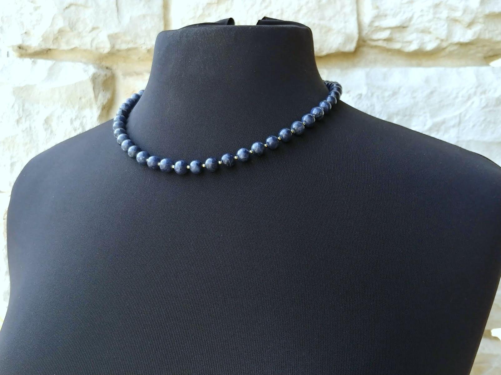 Sapphire Beaded Necklace For Sale 3