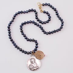 Saphir Schwarze Perlenkette Französisch Vintage Medaille Einzigartig J Dauphin