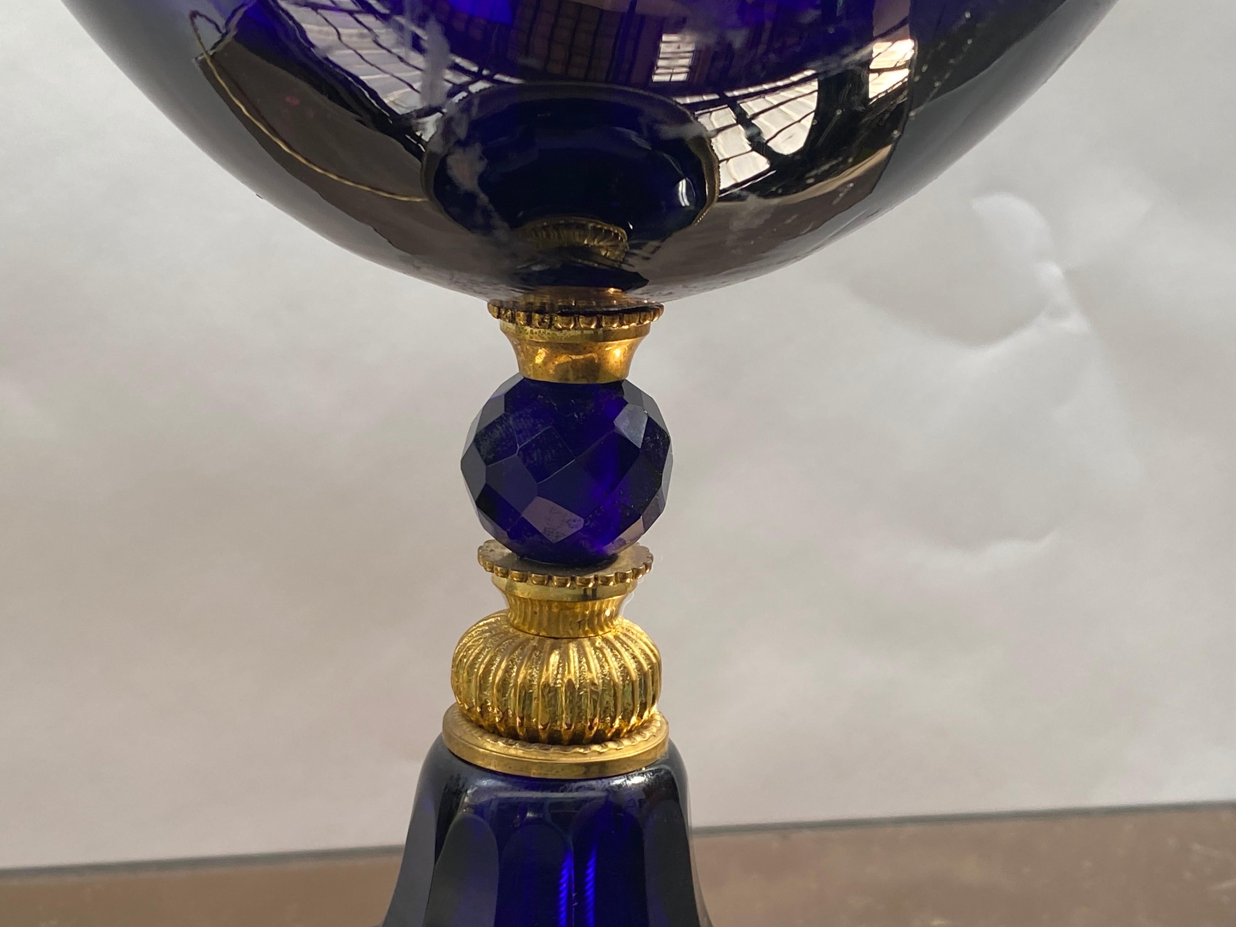 Base de Lámpara de Cristal Azul Zafiro Bronce Dorado en venta 2