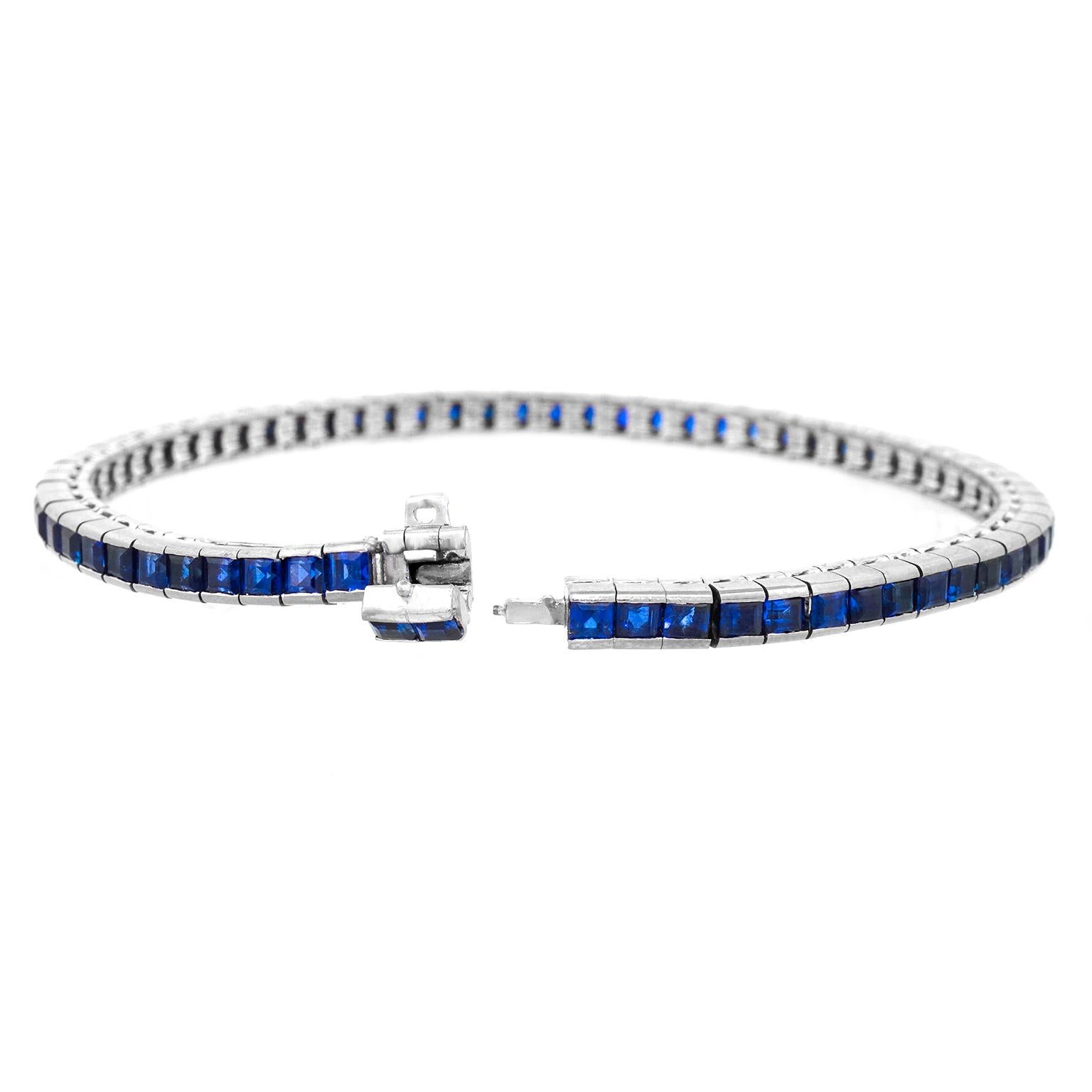 Sapphire Bracelet by Gubelin 18k c1960s For Sale 5