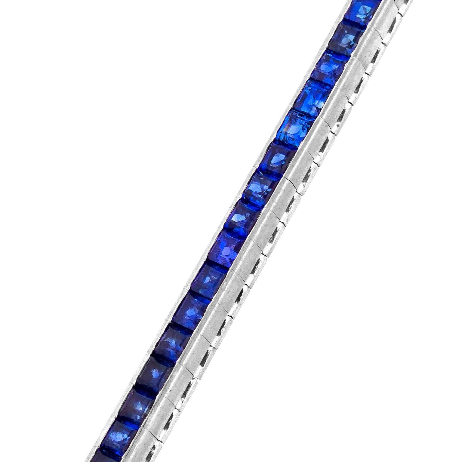 Sapphire Bracelet by Gubelin 18k c1960s For Sale 2
