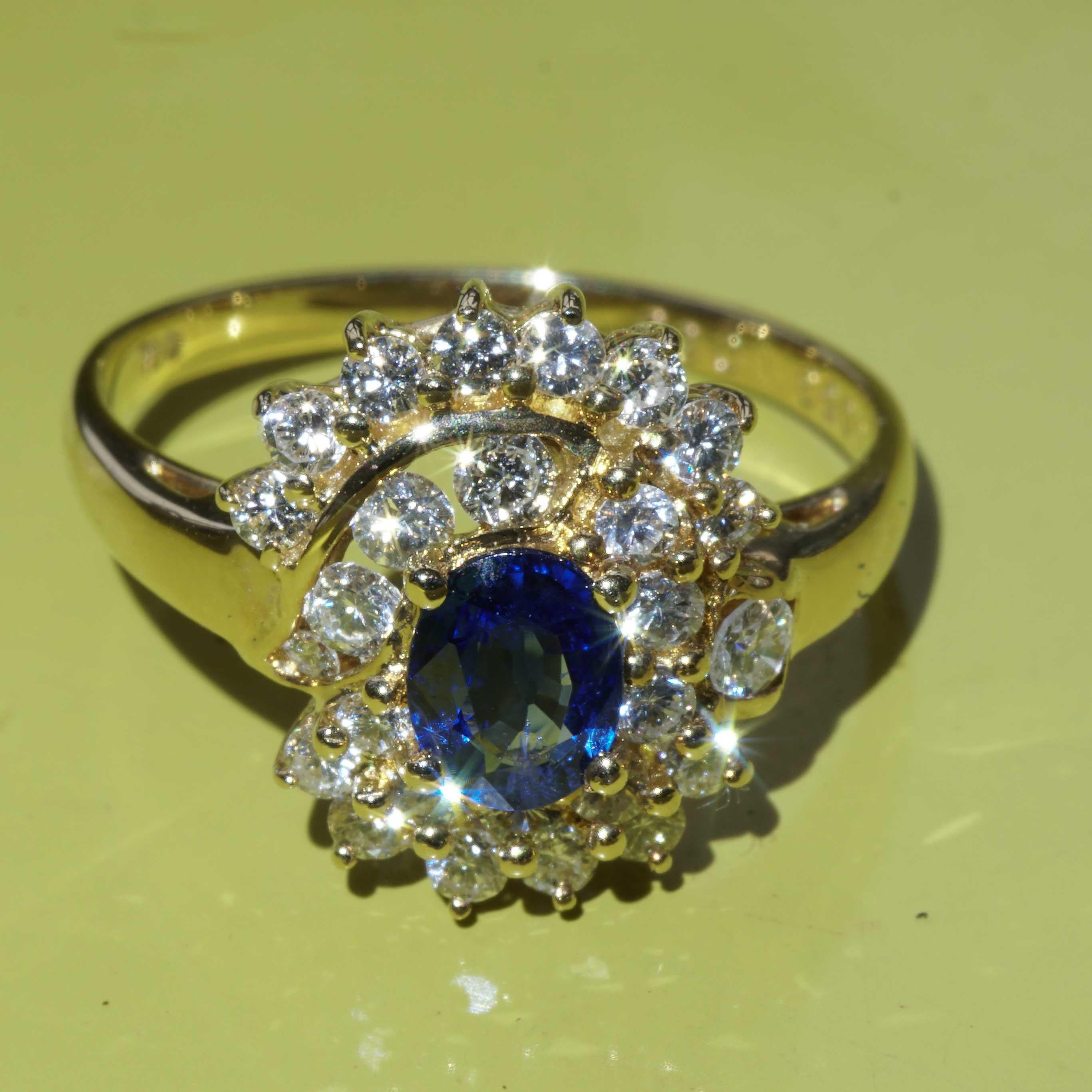 Sapphire Brilliant Ring 0.53 ct 0.65 ct wonderful Gemstone Color Royal Blue AAA 5