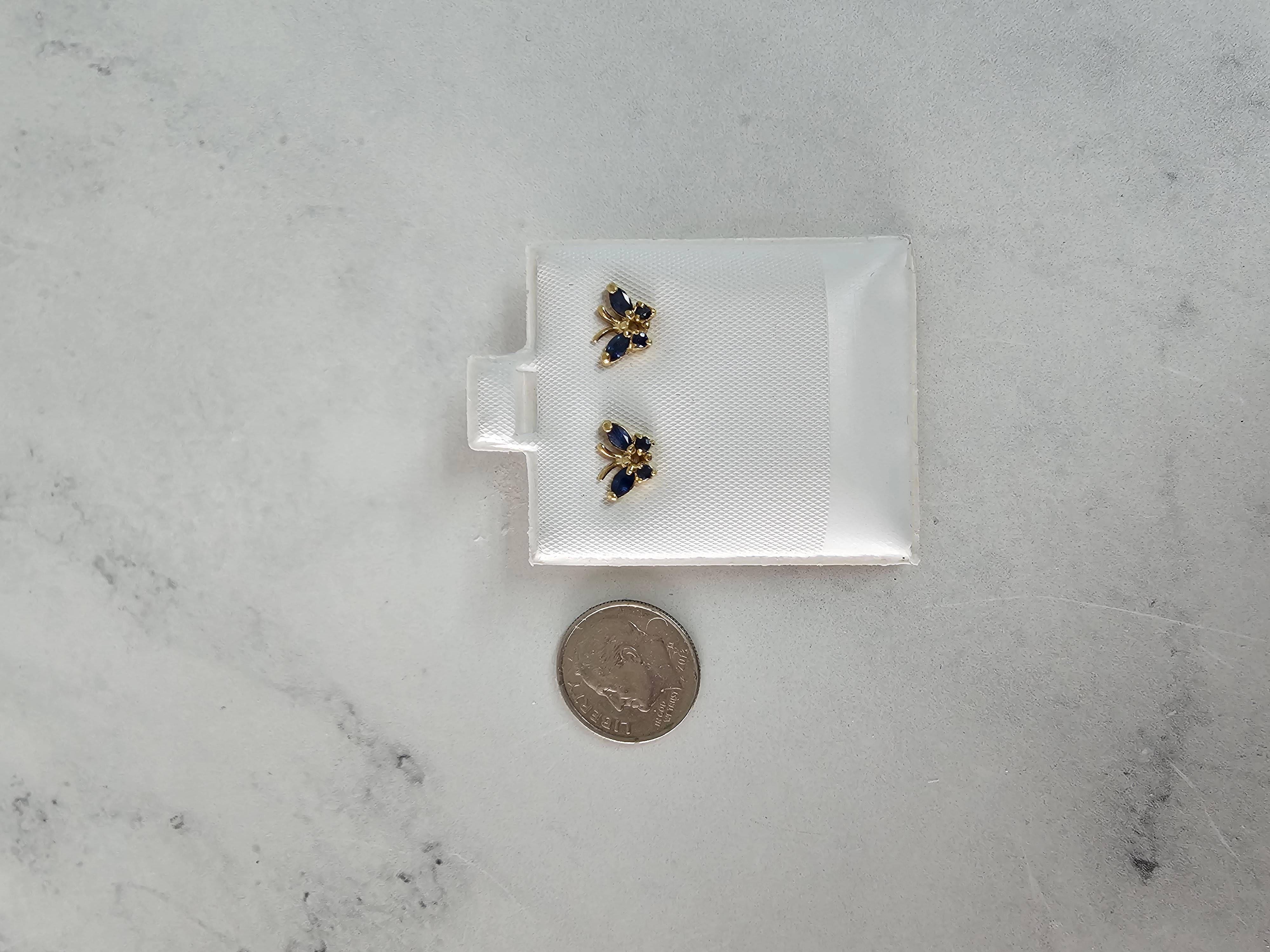 Sapphire Butterfly Shaped Studs 14k Yellow Gold In New Condition For Sale In Sugar Land, TX