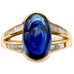 Sapphire Cabochon and Diamond Baguette 18Kt Gold Ring